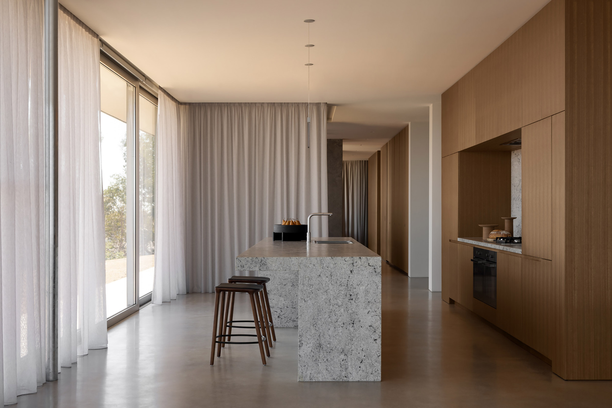 Eyrie Residence / Schmölzer Architecture