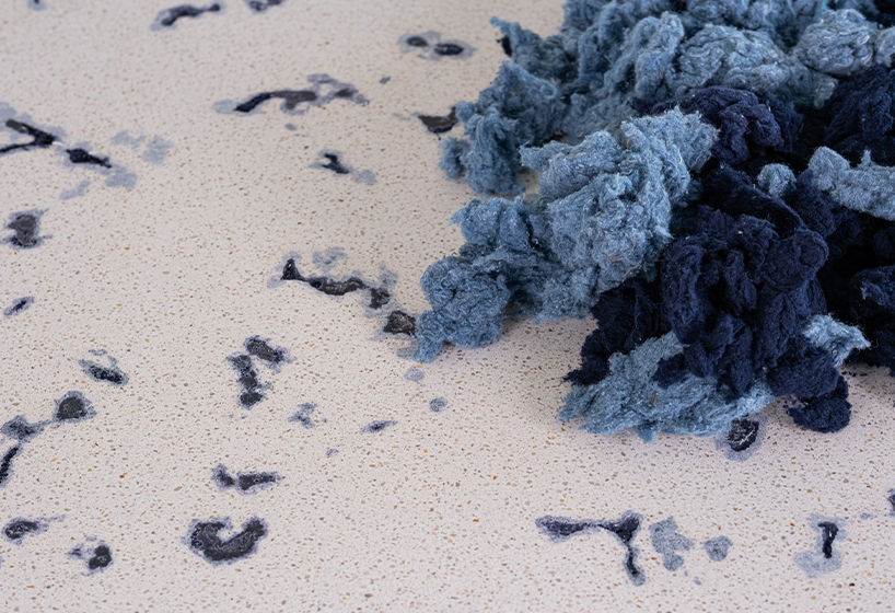 Chromaterico Textile Objects: коллекция мебели из искусственного камня на основе текстильных отходов