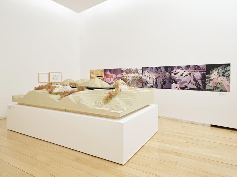 «The Century of Gehry» в Serralves: ретроспектива Фрэнка Гери в Порту