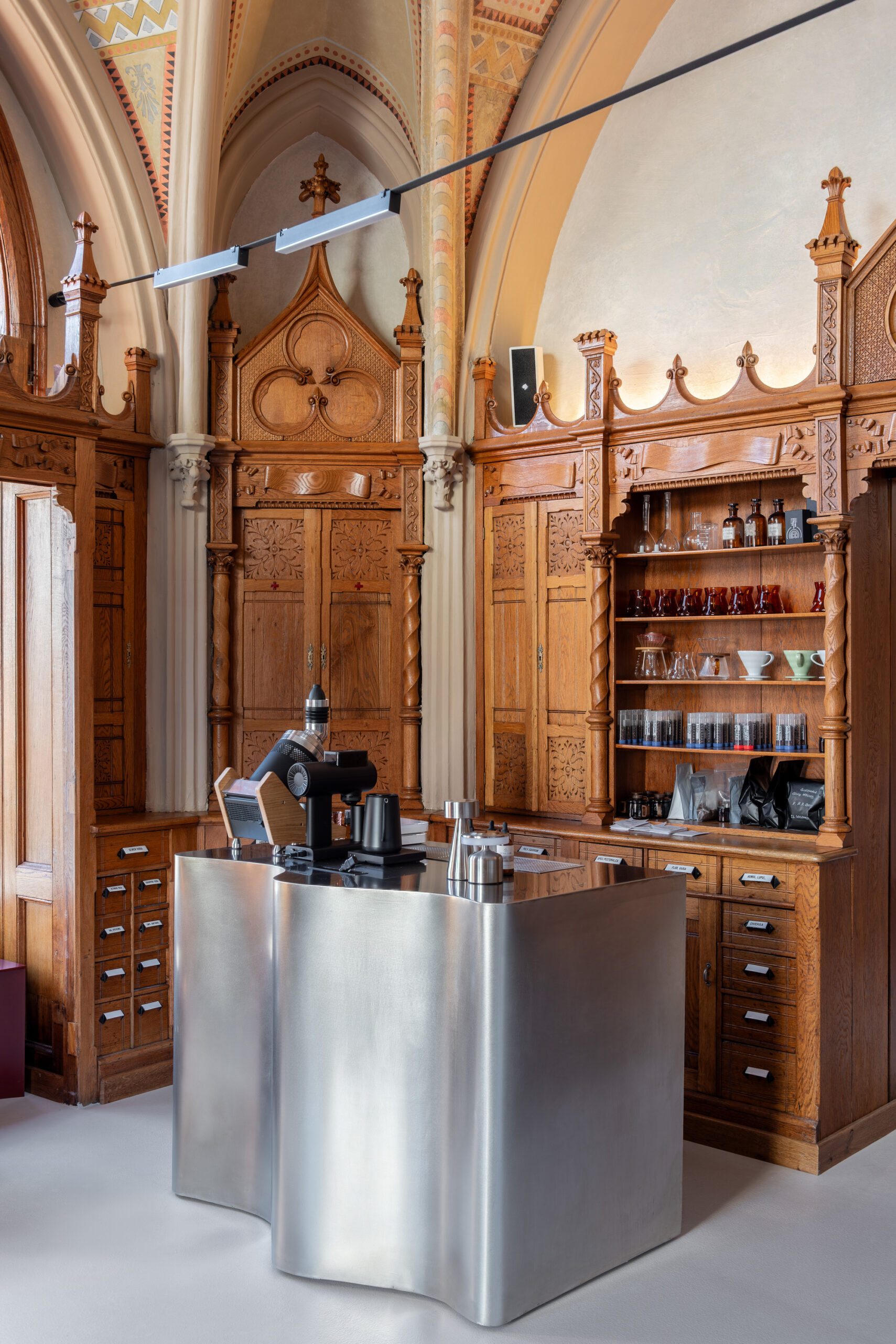 Laboratorium Coffee Shop / EktraArhitectura