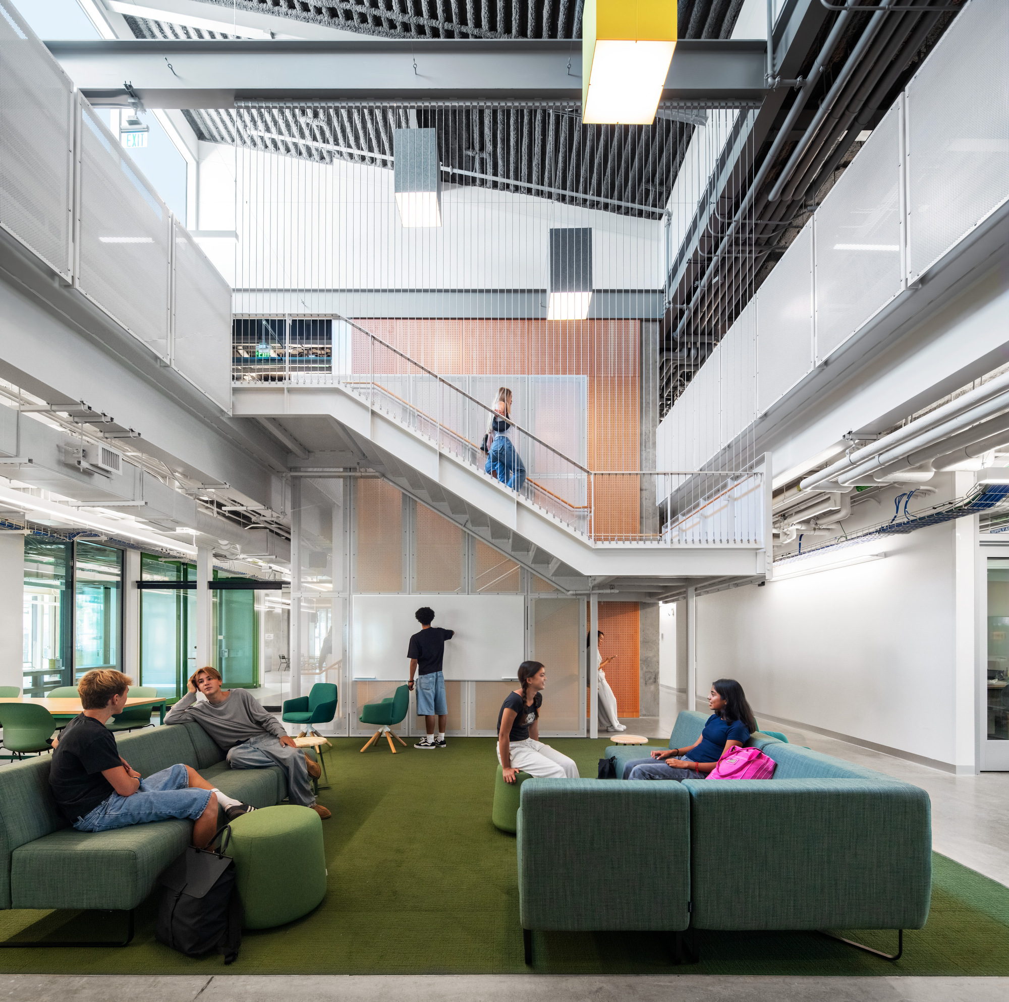 Malibu High School / KoningEizenberg Architecture