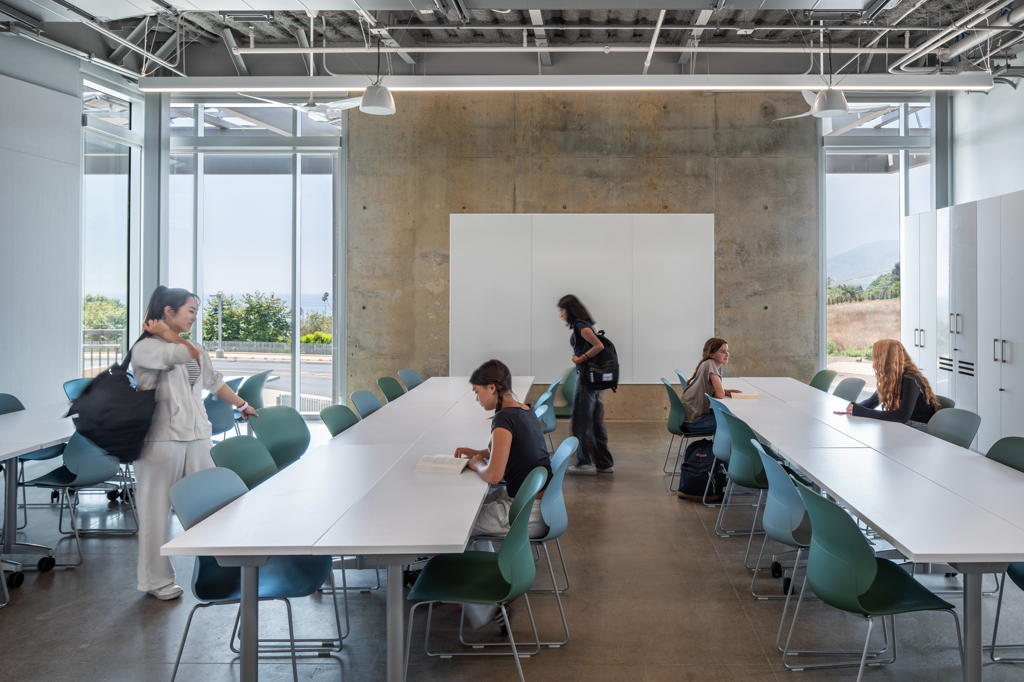 Malibu High School / KoningEizenberg Architecture