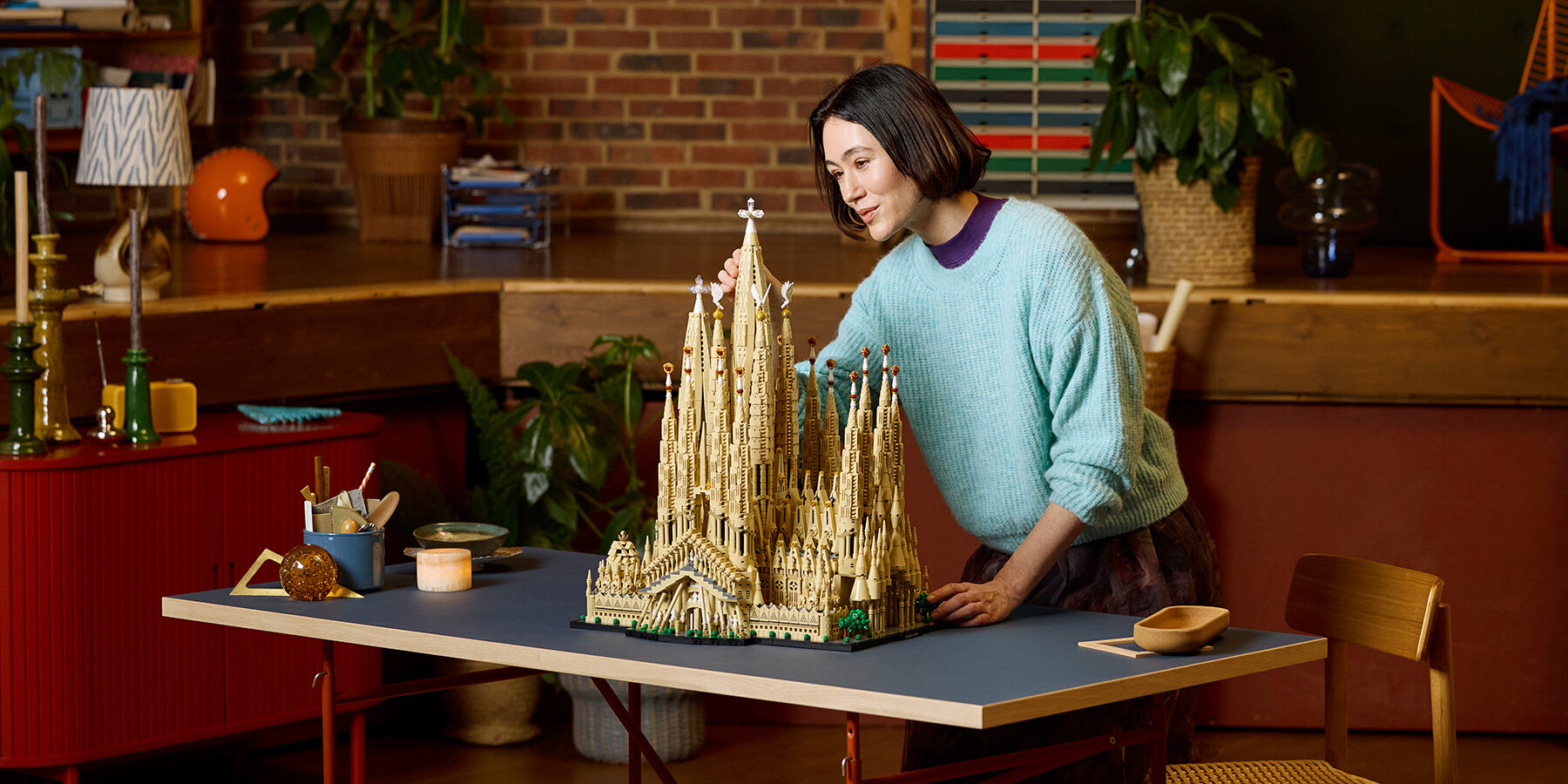 LEGO представила набор Sagrada Família из 12 060 деталей