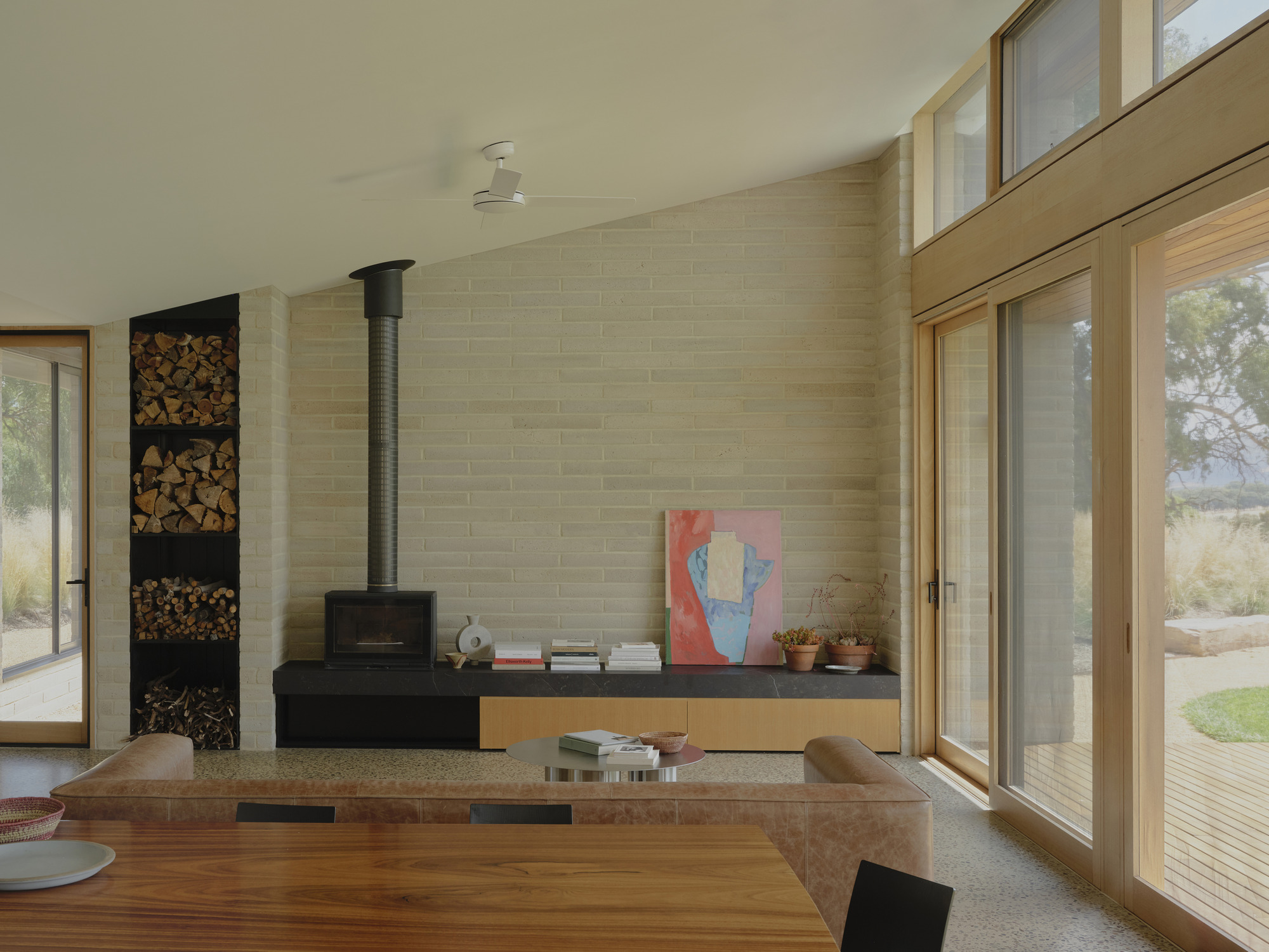 Mansfield House / Field Office Architecture