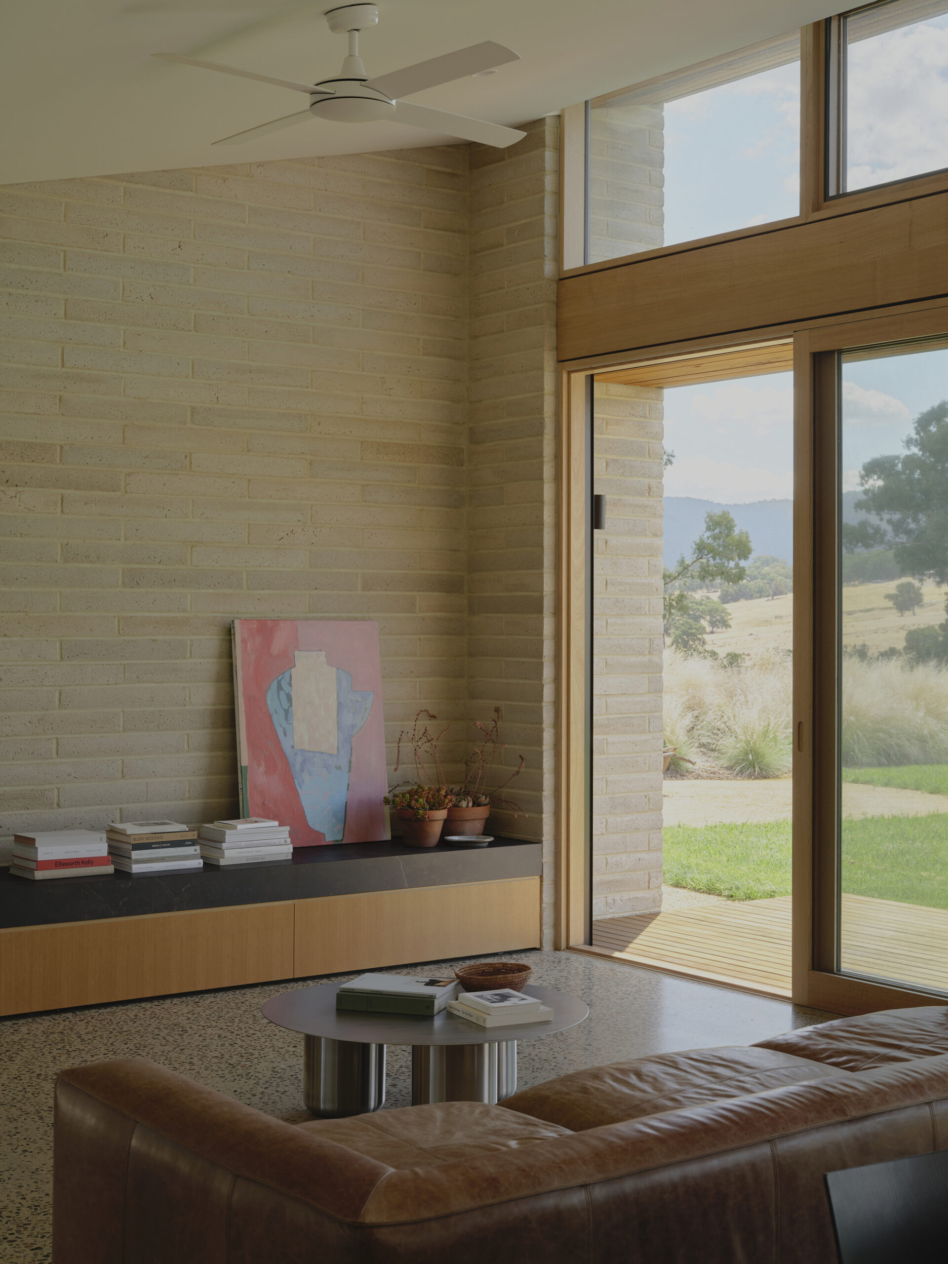 Mansfield House / Field Office Architecture