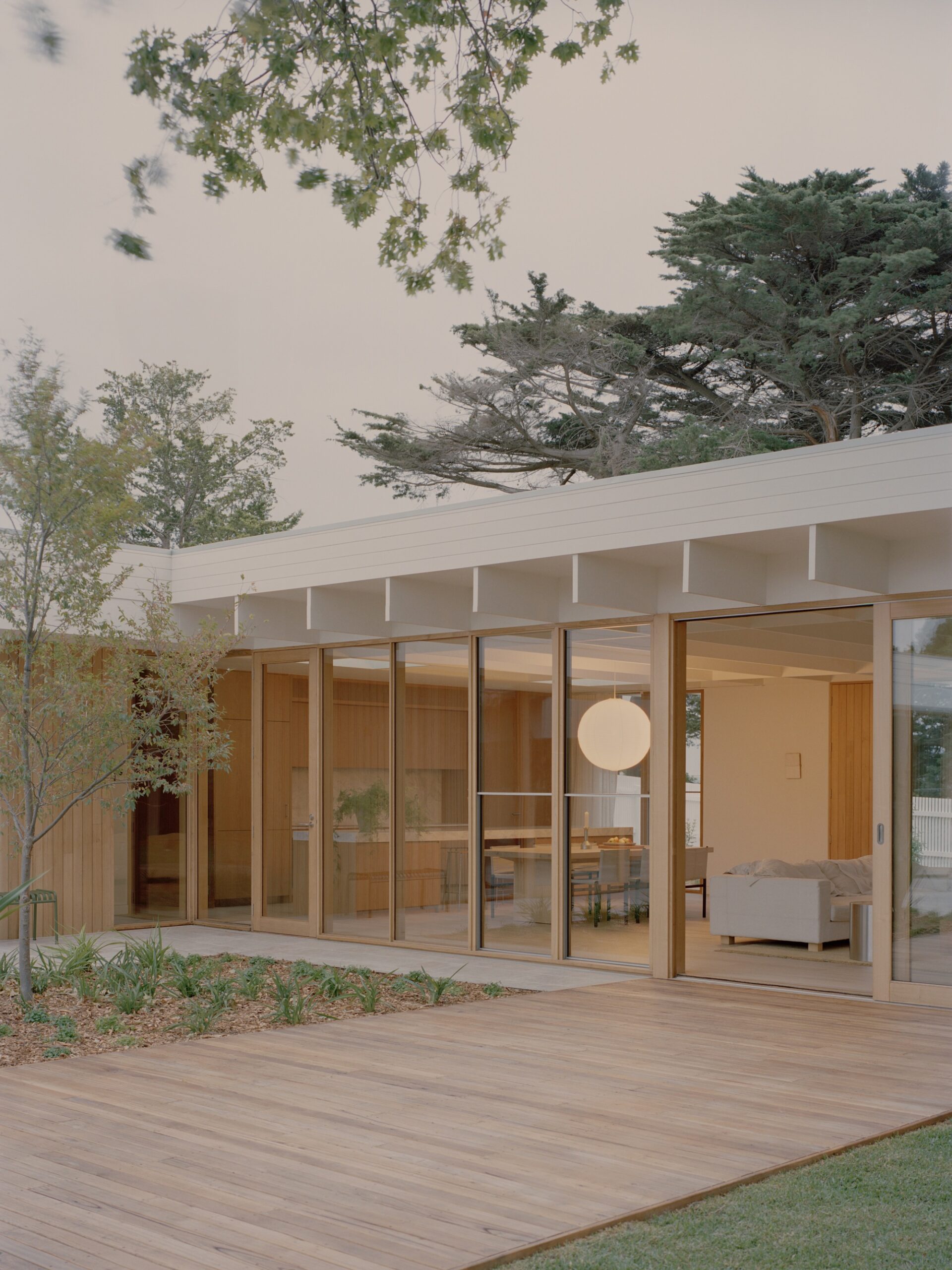 Mount Martha House / Victoria Merrett Architects