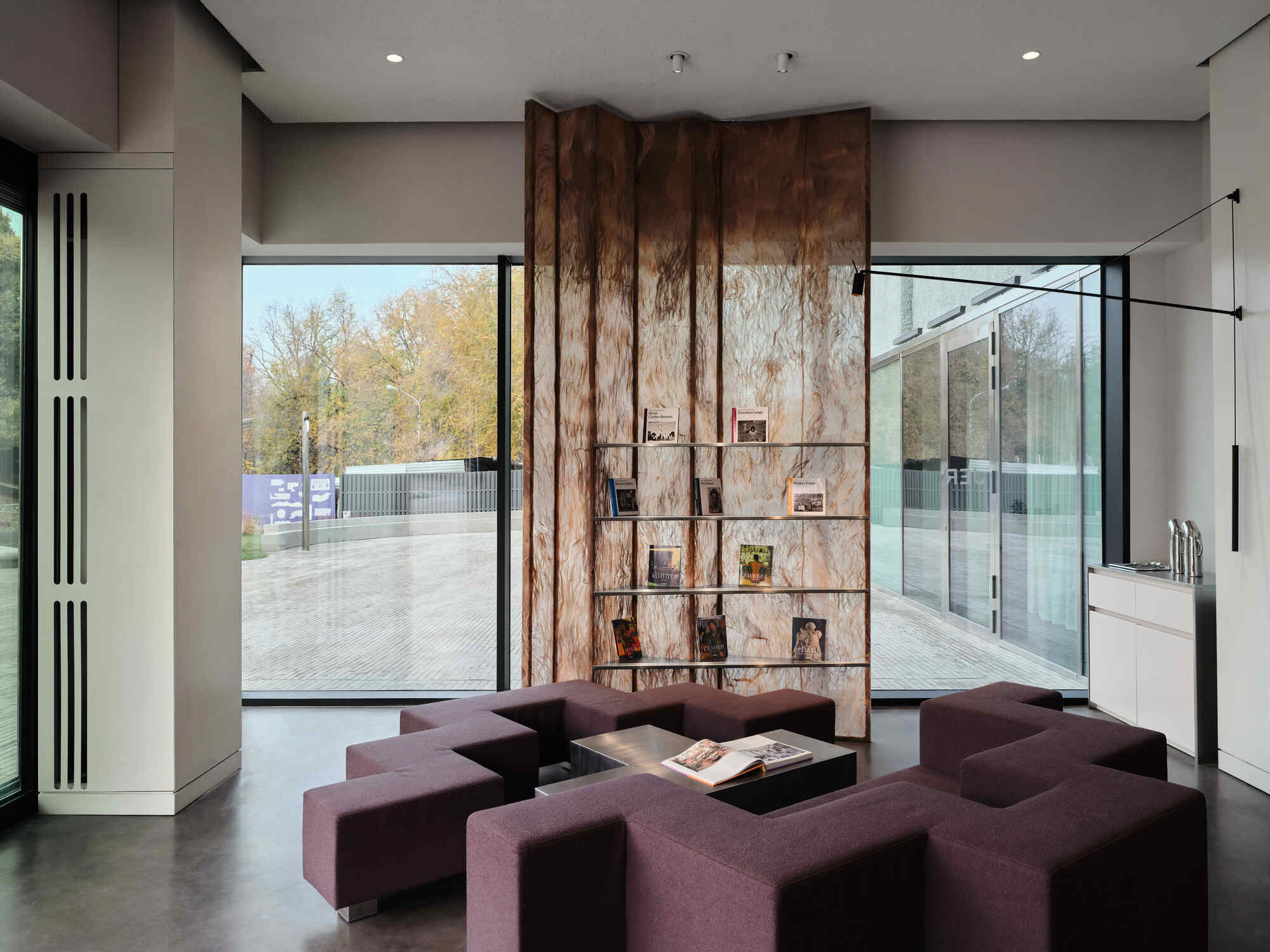 JER café в Tselinny Center of Contemporary Culture / NAAW