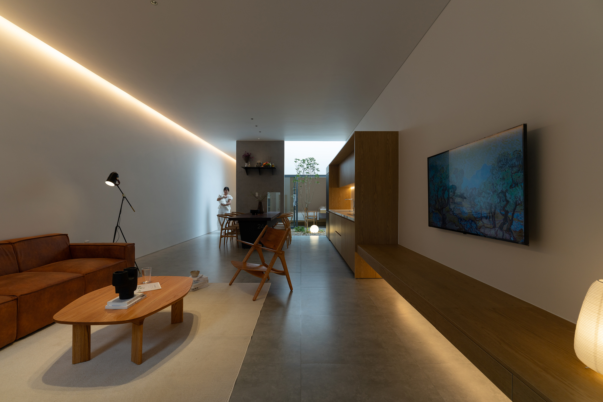 Nam Da House / 24Minimalist Architecture