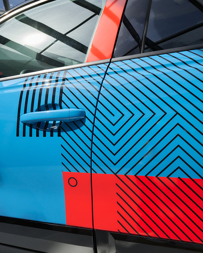 Мarc-André Fauteux превратил Nissan MICRA в «движущийся холст»
