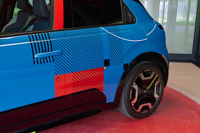 Мarc-André Fauteux превратил Nissan MICRA в «движущийся холст»