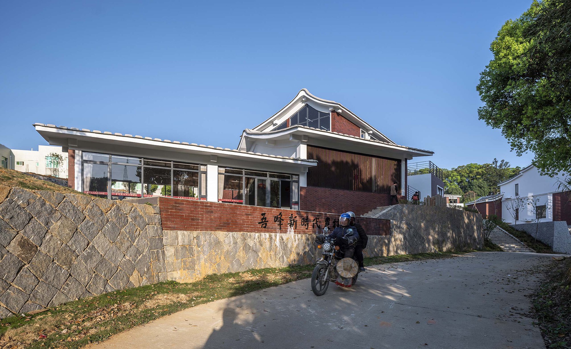 New Era Rural Community в Yongchun County / 3andwich Design / He Wei Studio