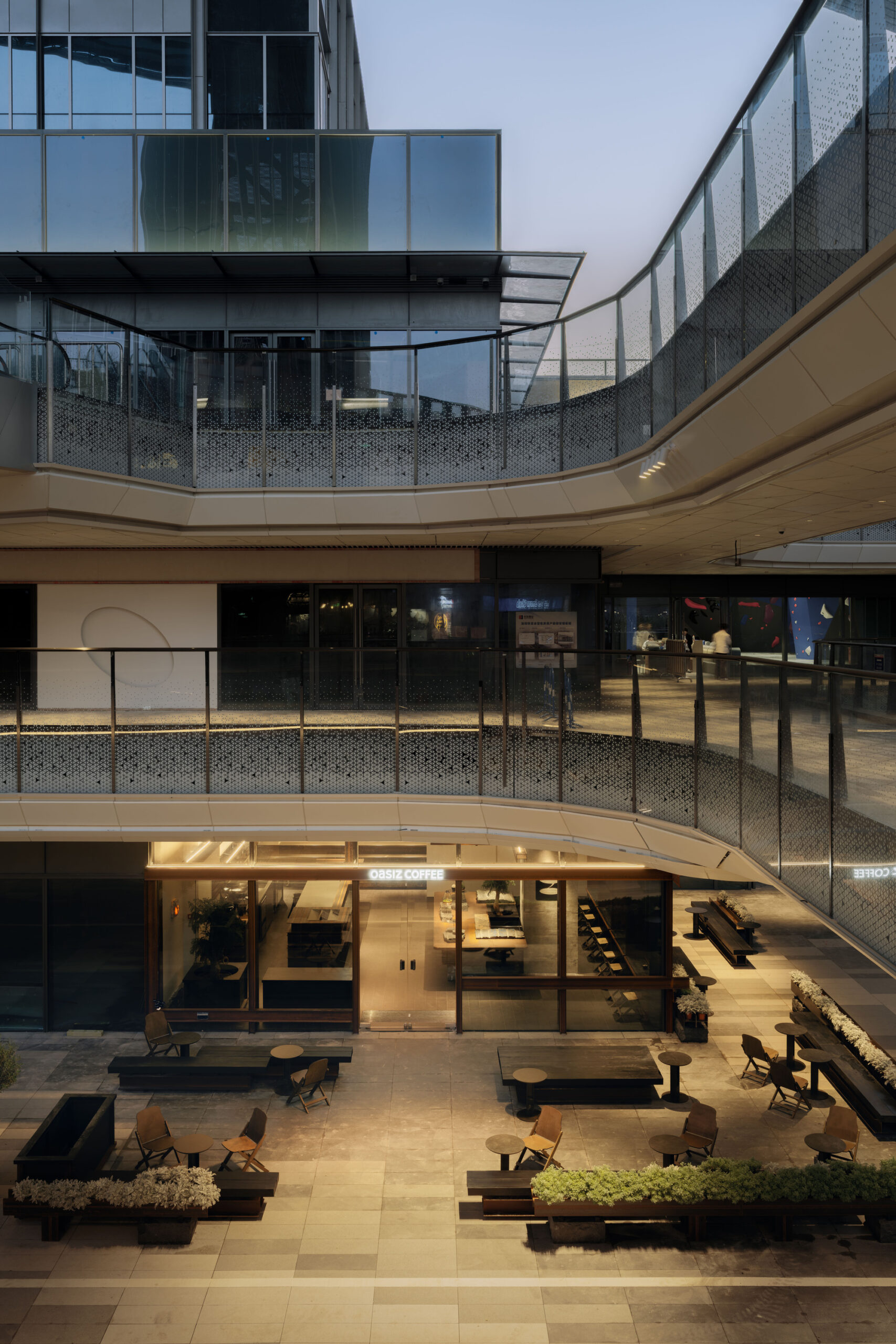 OASIZ / Ruhaus Studio