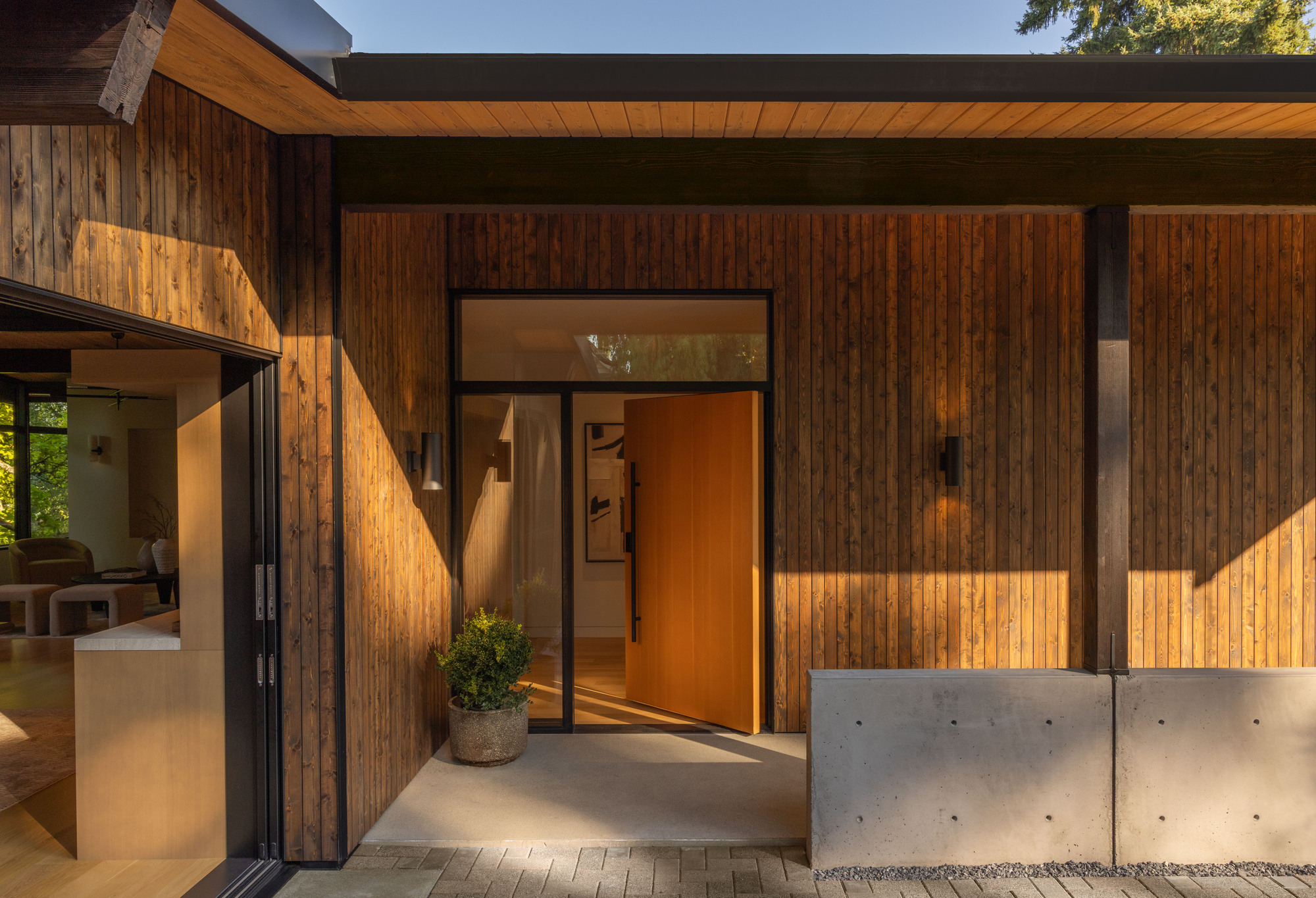 Island Crest / ONOMA Architecture