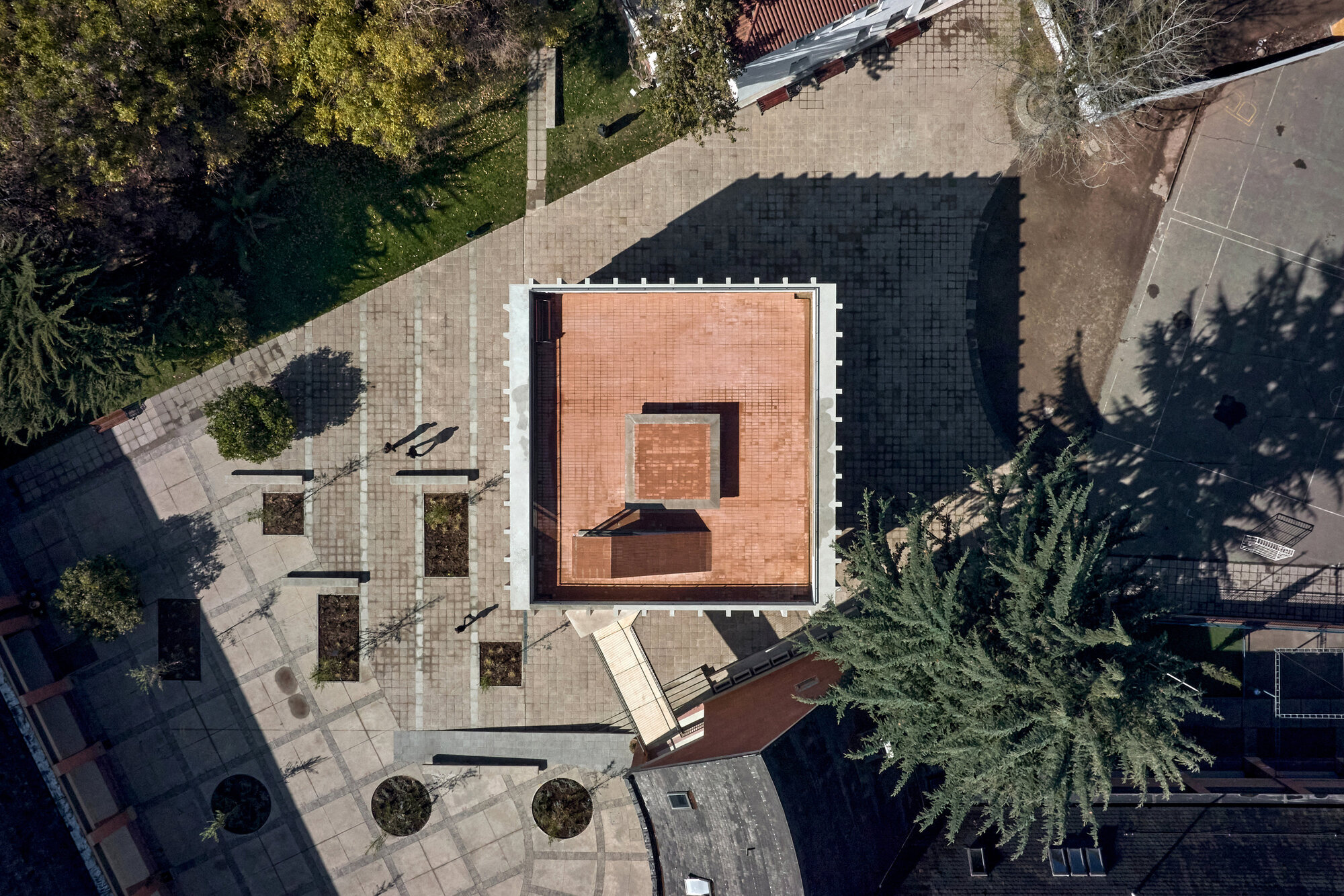 Павильон школьной библиотеки Tabancura School / José Ignacio Valdivieso