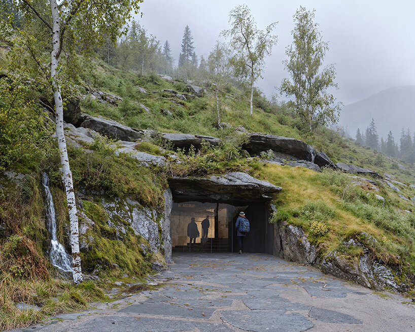 PAX предлагает музей «The Cave», встроенный в фьордовый ландшафт Норвегии