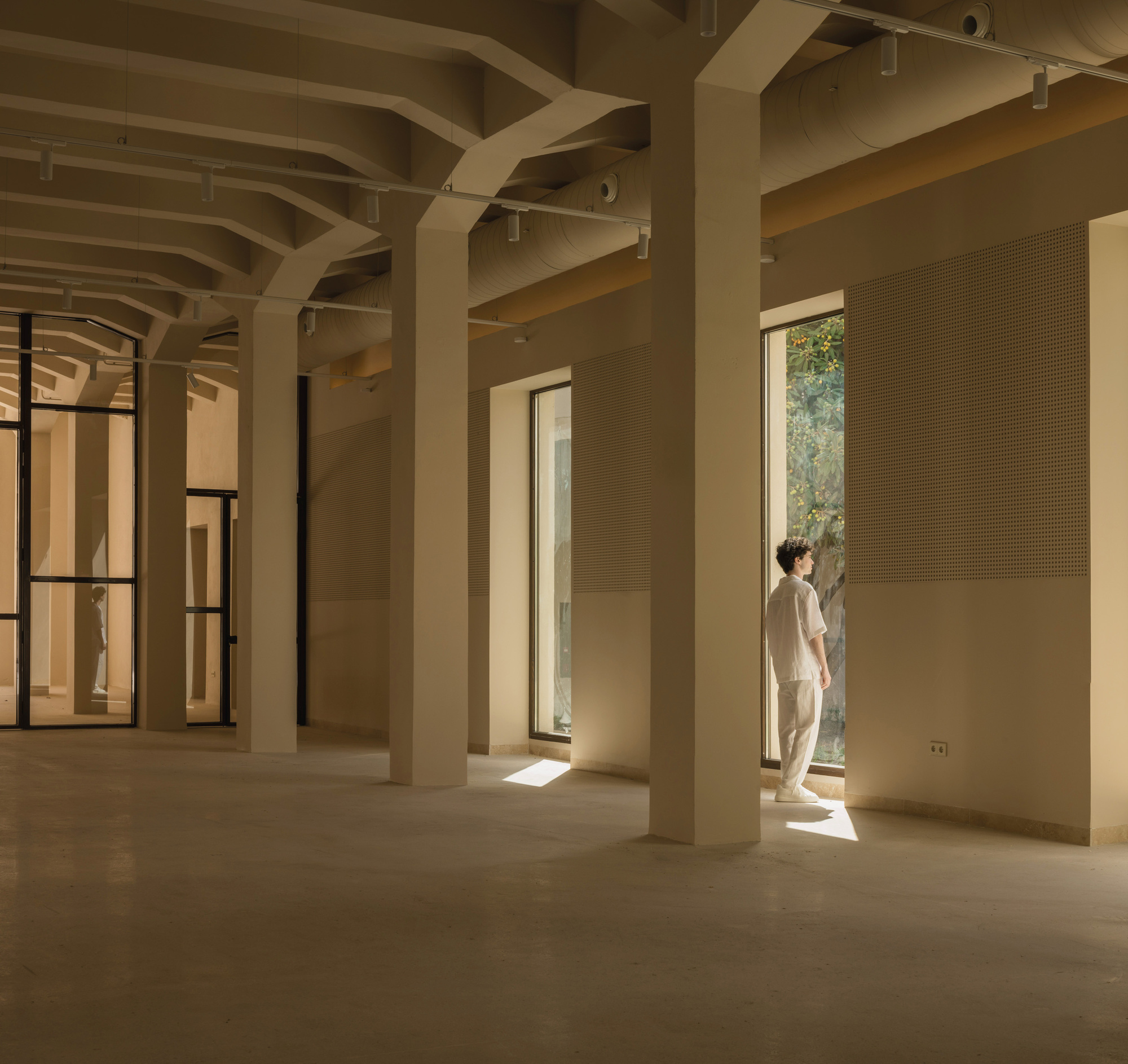 Las Cigarreras Industrial Complex / Ramón Esteve Estudio