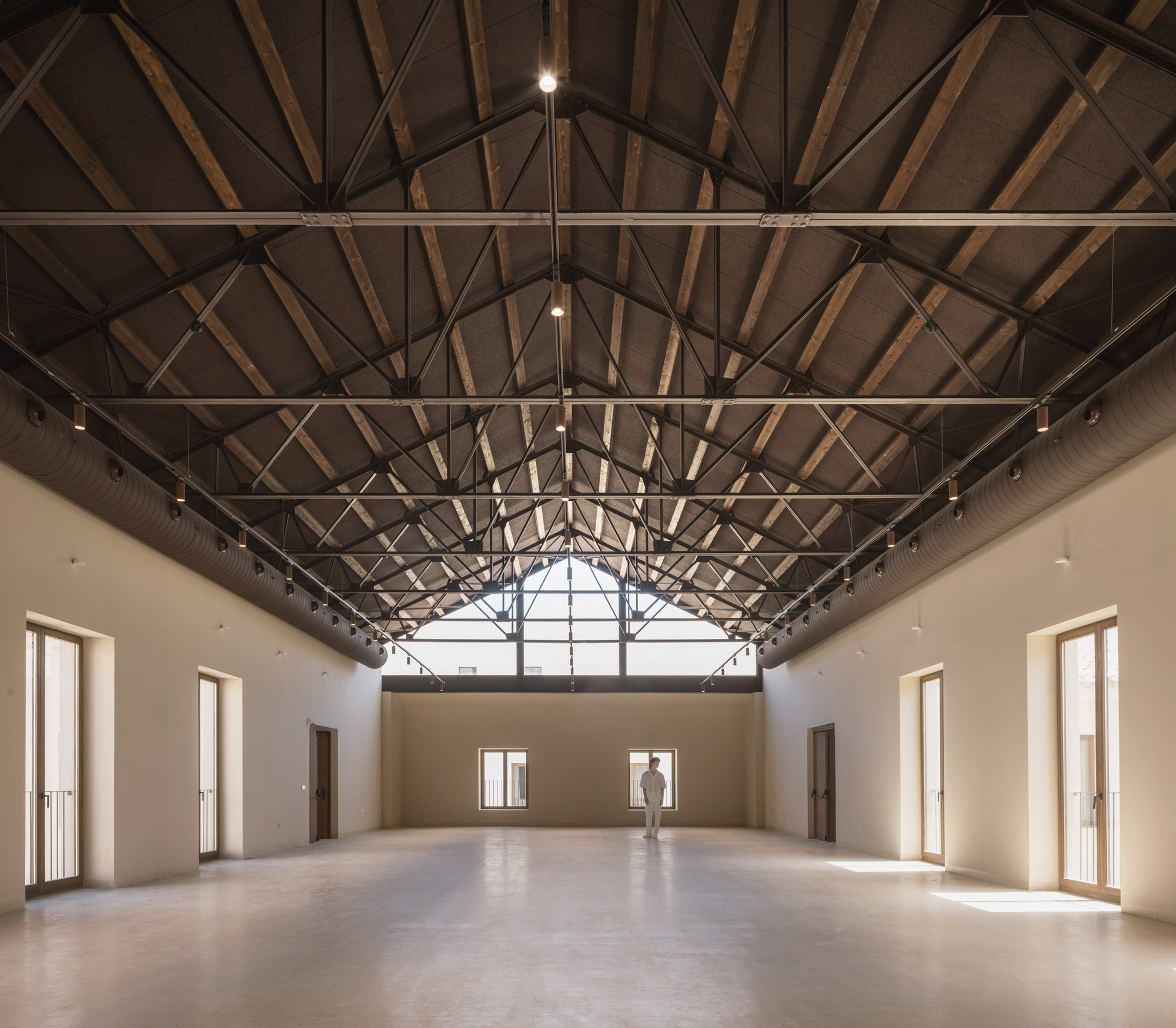 Las Cigarreras Industrial Complex / Ramón Esteve Estudio