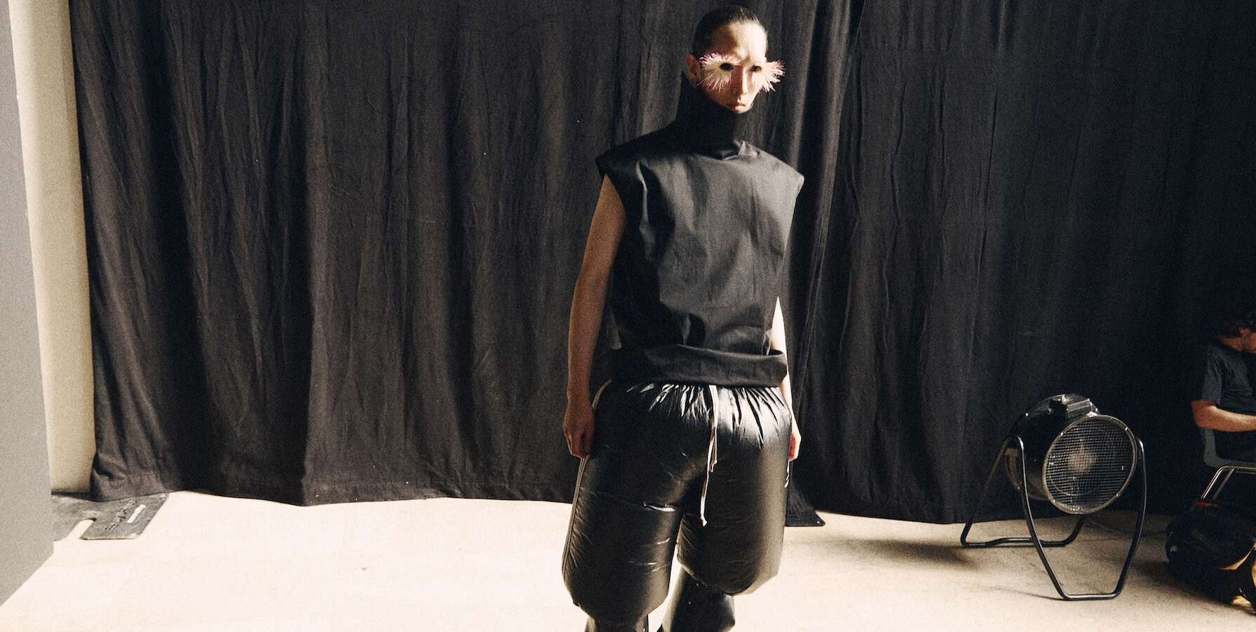 Rick Owens представил на Paris Men’s Fashion Week одежду adidas с технологией охлаждения