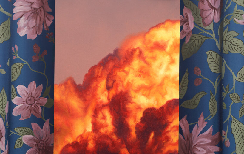 Shawn Huckins: «Slow Burn» — пожары, дым и гиперреалистичные шторы в новой серии живописи
