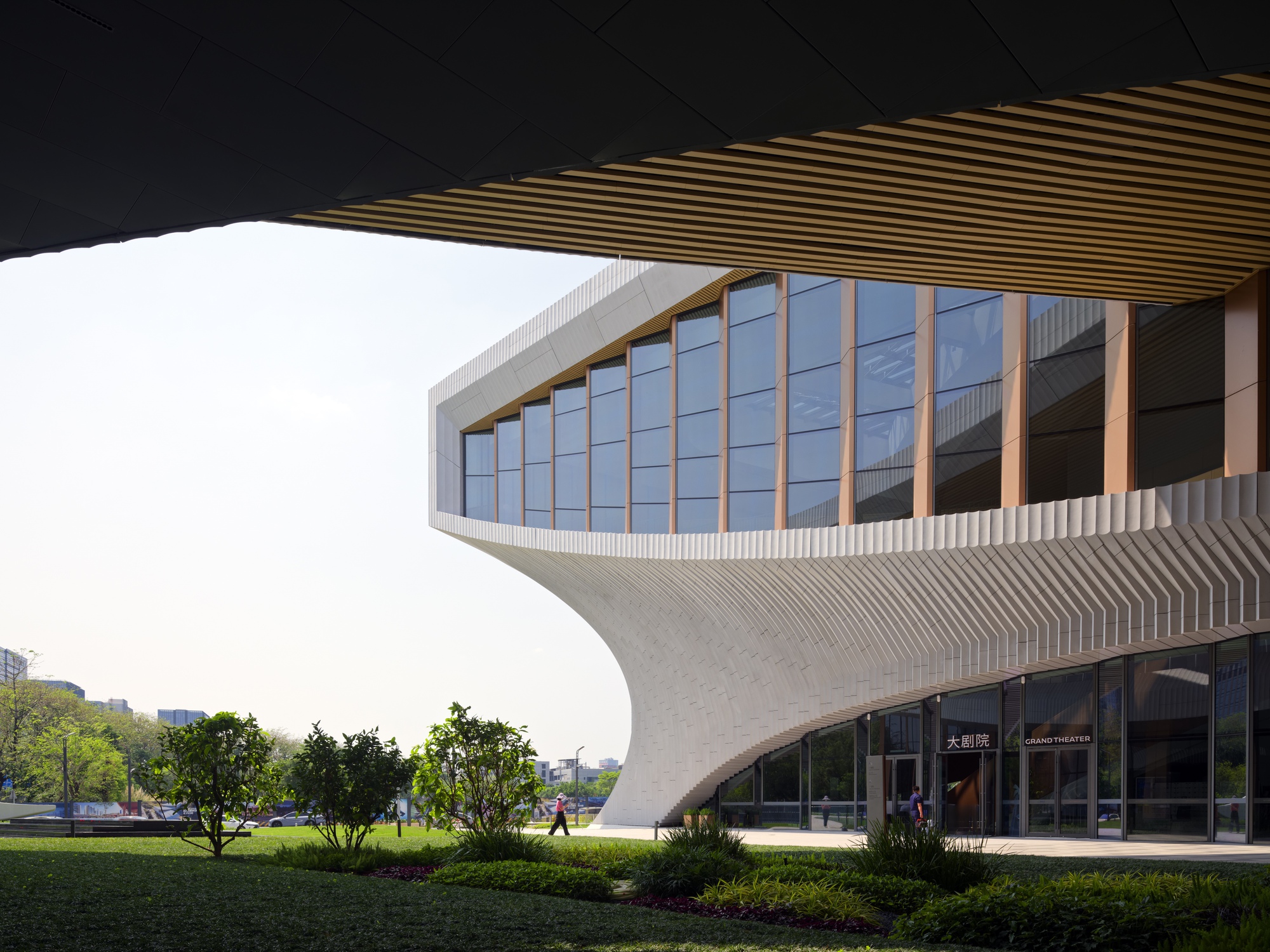 Songshan Lake Exhibition and Performance Centre / Zaha Hadid Architects