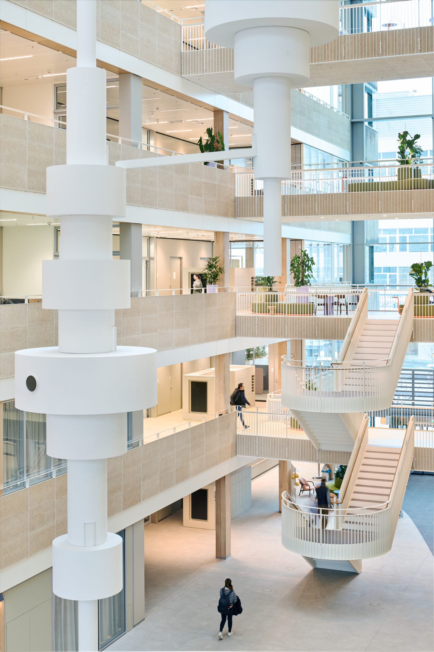 Интерьер Roche Diagnostic Innovation Center / Studio Alexander Fehre