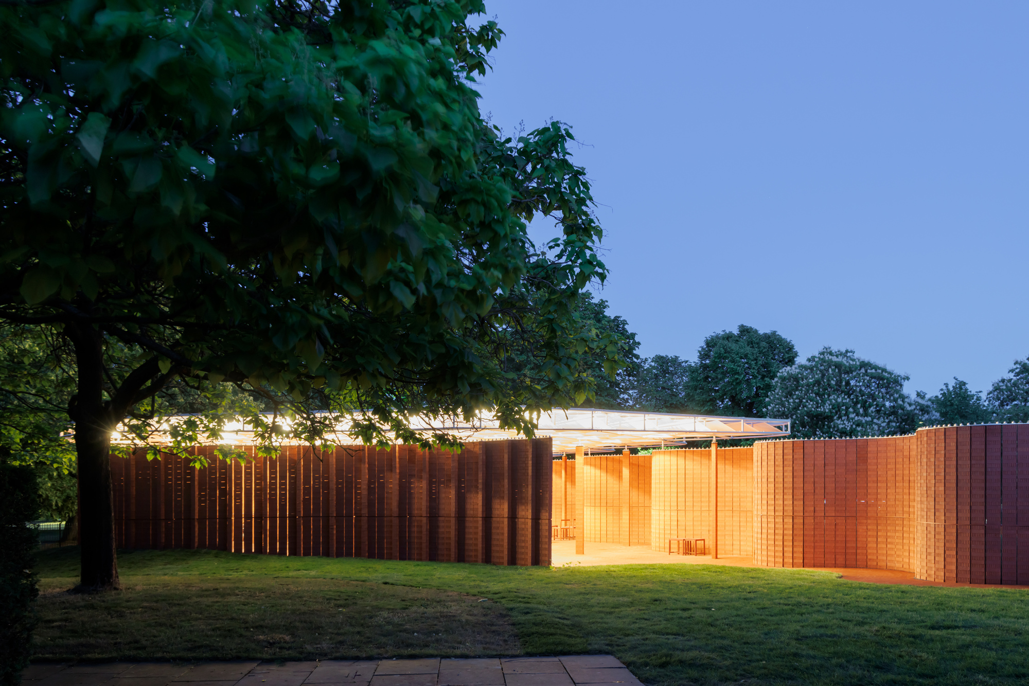 LANZA atelier представила 25-й Serpentine Pavilion, который откроется 6 июня 2026 года