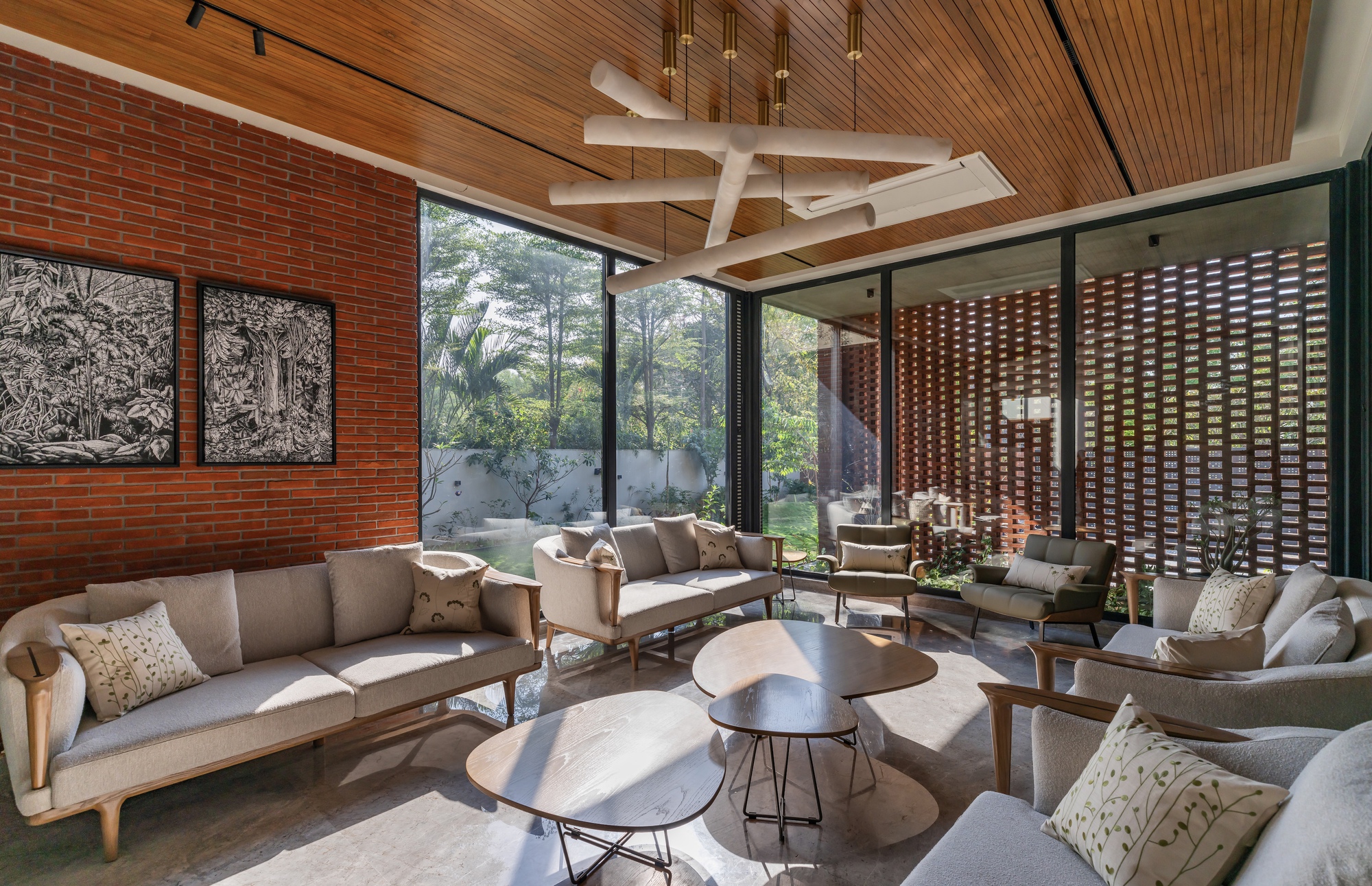 The Brick Veil House / VPA Architects