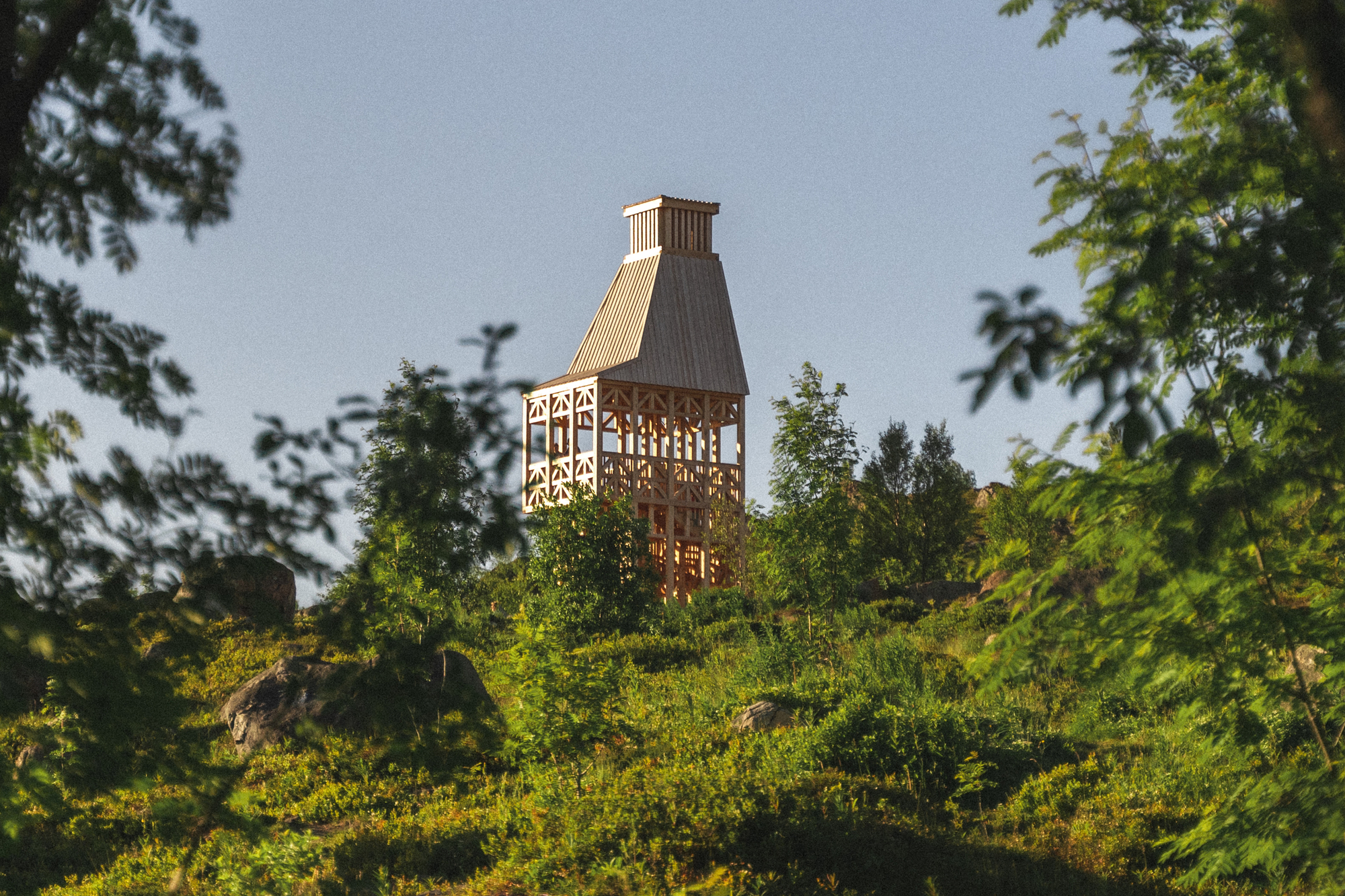 Смотровая площадка у Кольского залива / Evgeny Makarenko’s Timber Architecture Workshop