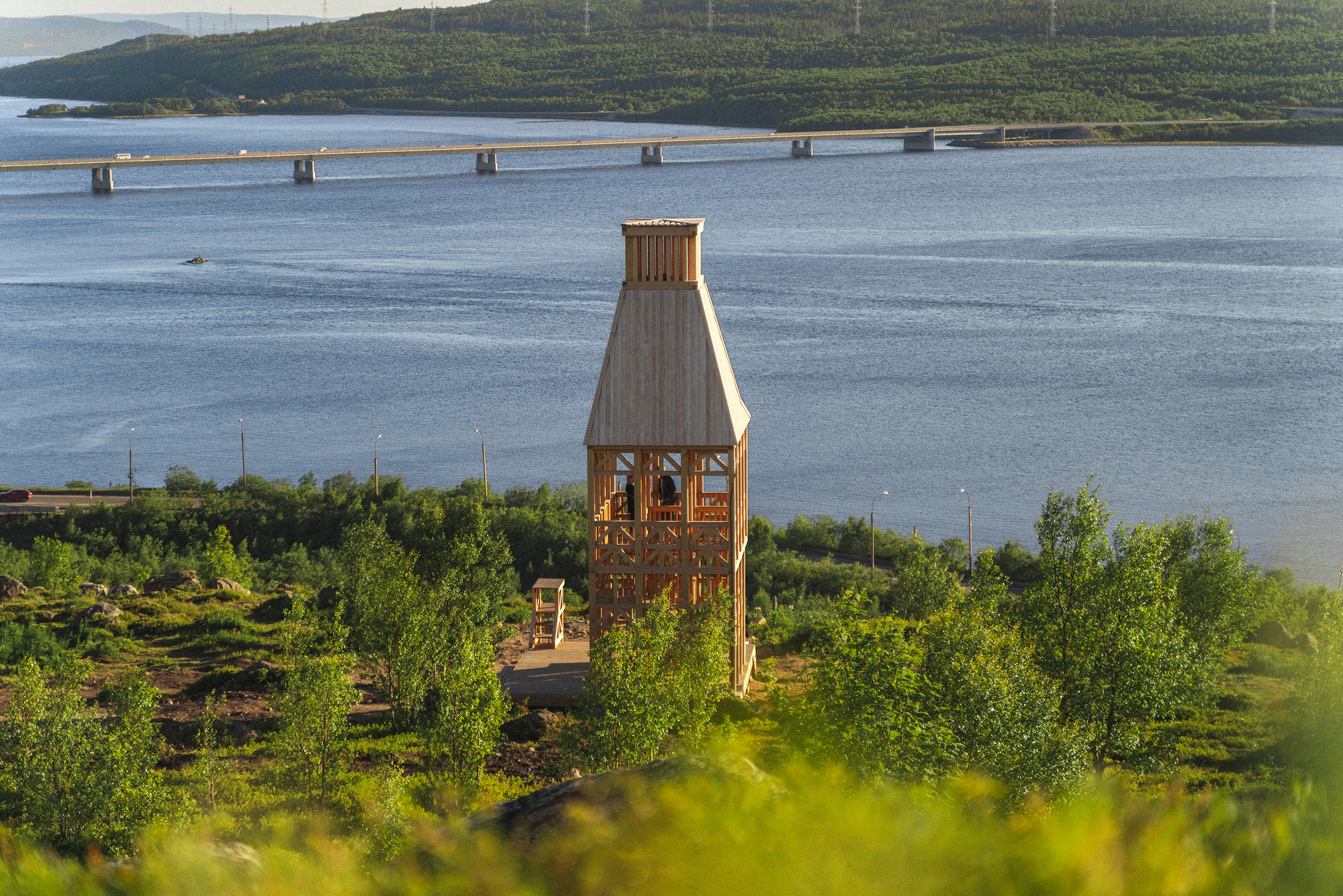 Смотровая площадка у Кольского залива / Evgeny Makarenko’s Timber Architecture Workshop