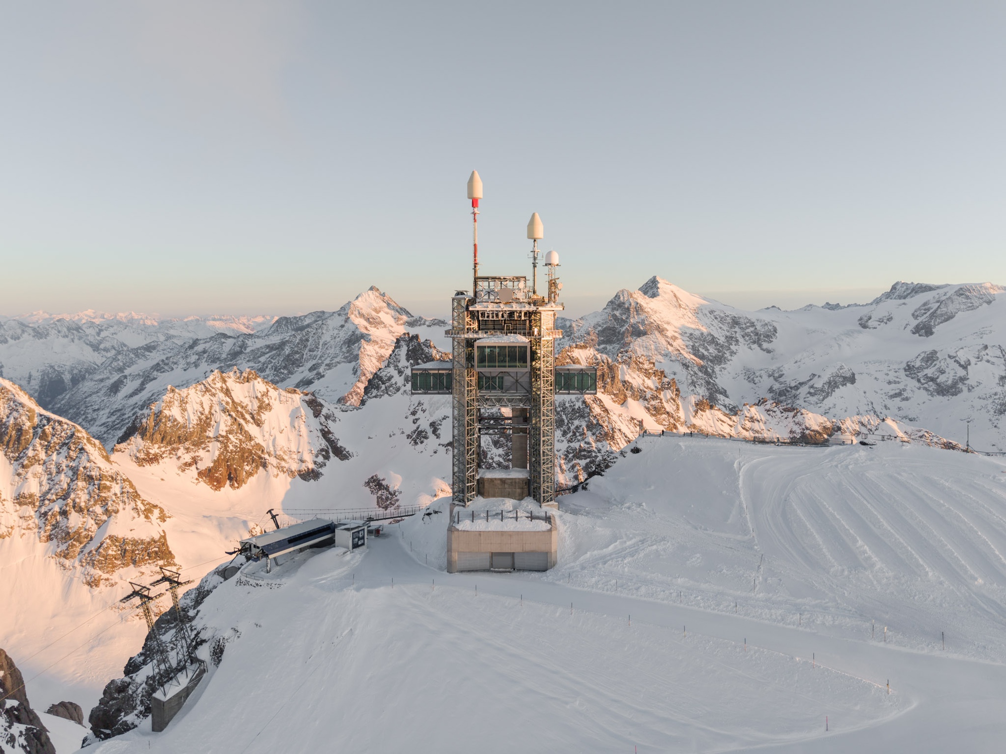 TITLIS Tower / Herzog & de Meuron