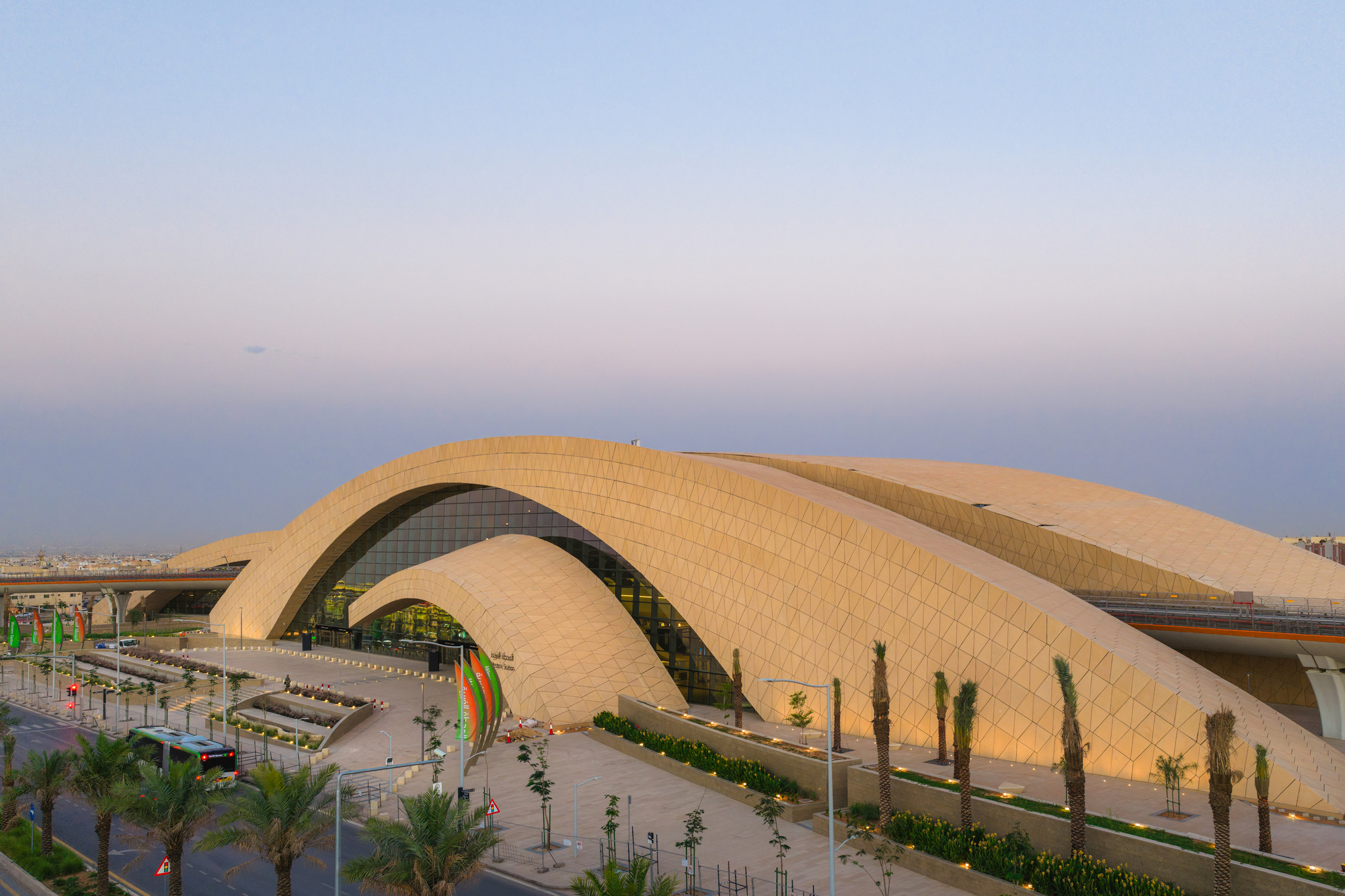 Arriyadh Western Metro Station / Omrania