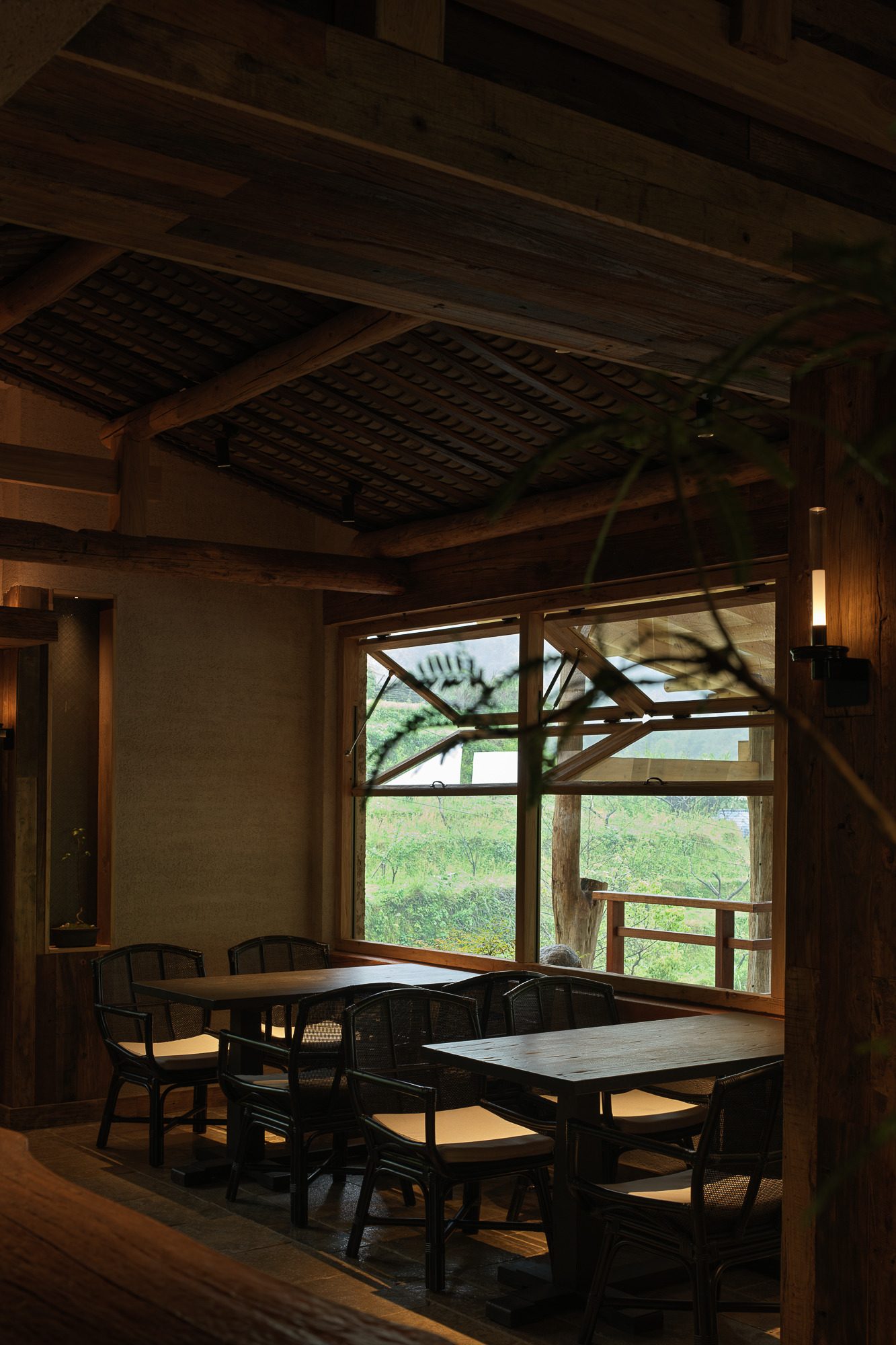 Yunxi Valley · Zhouluo / Shuimuyan Space Design