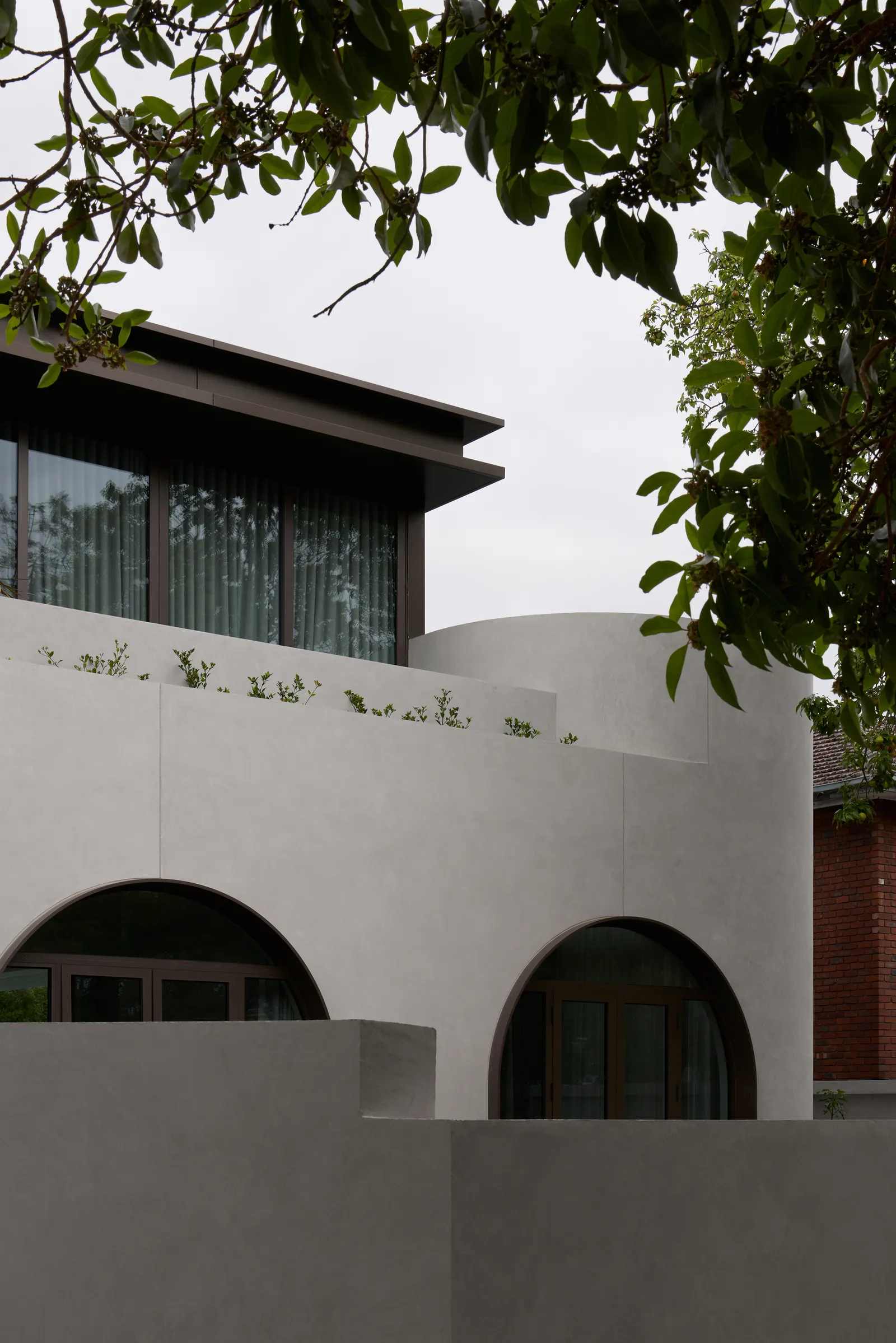Thomas Residence / Embrace Architects