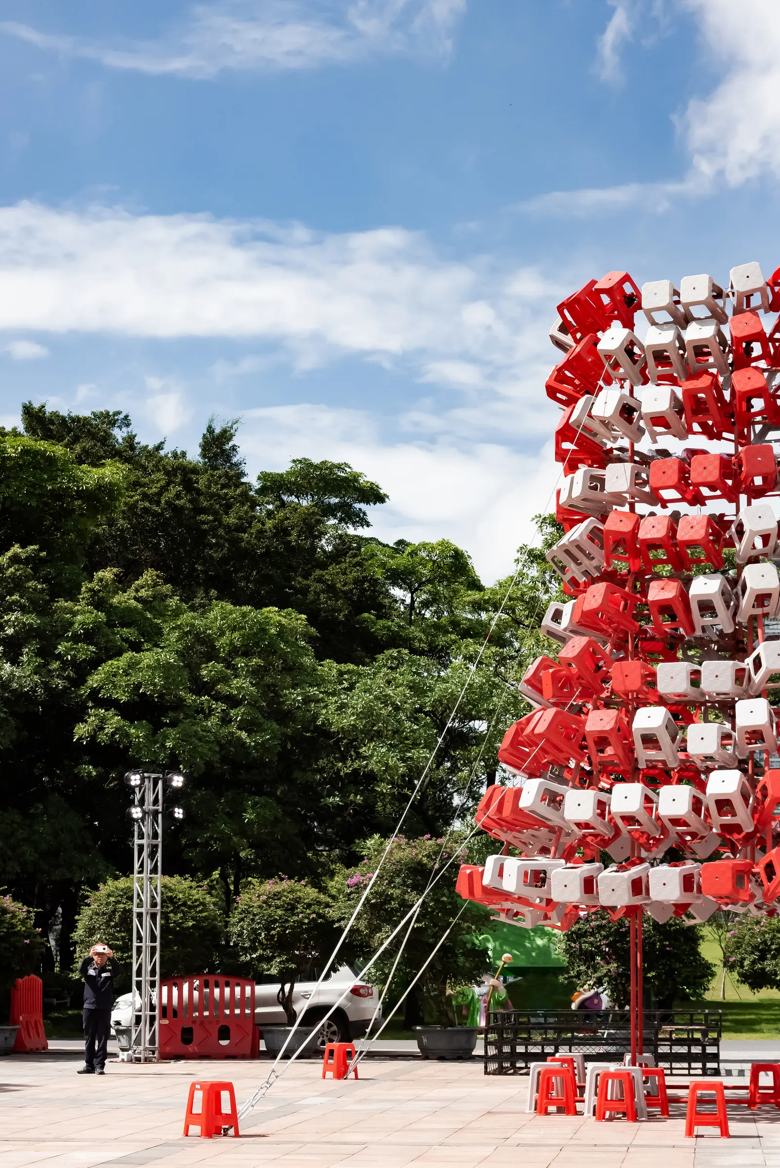 Stool Tower / 1Y Architects