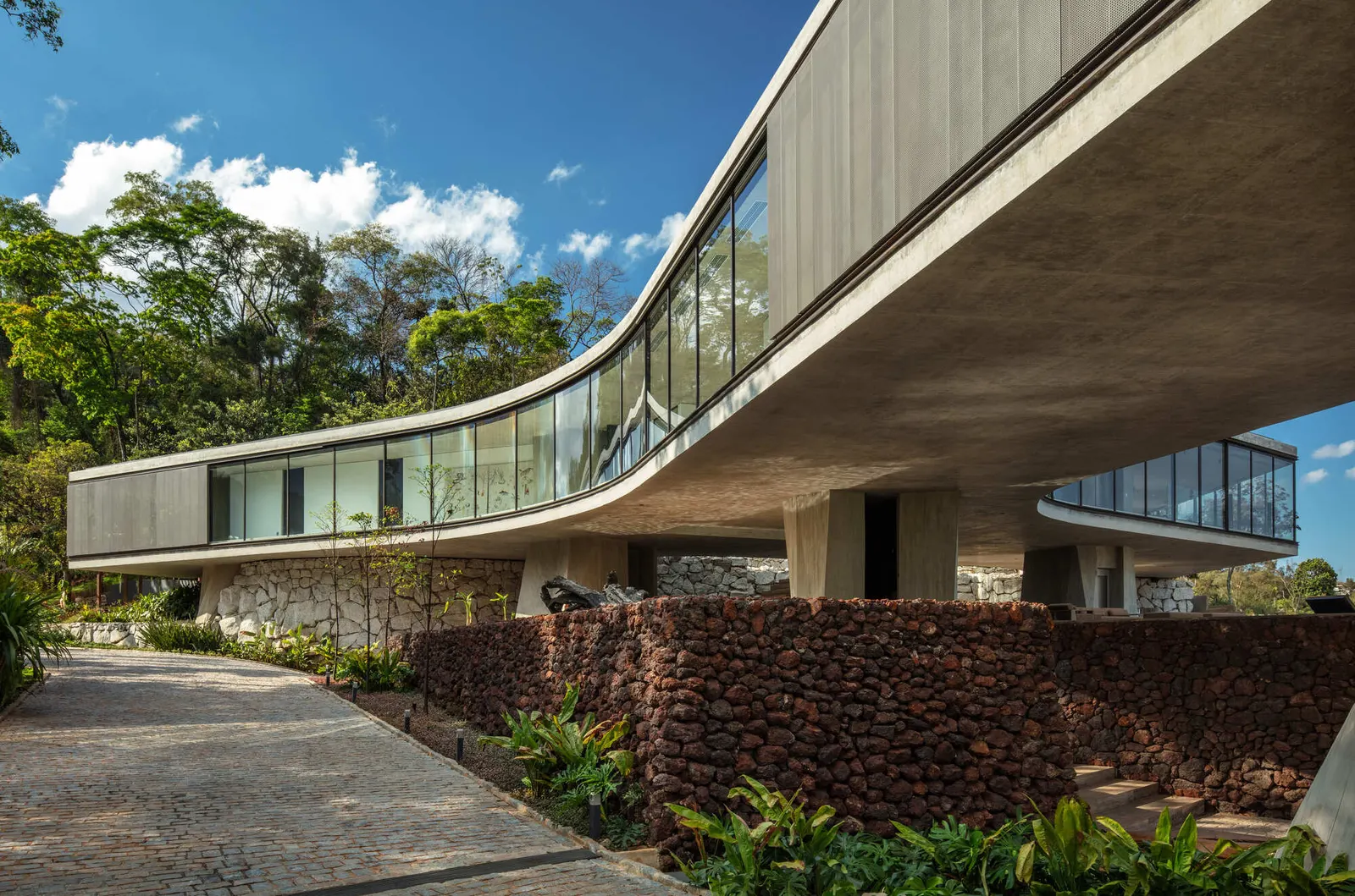 Дом Xingu / TETRO Arquitetura