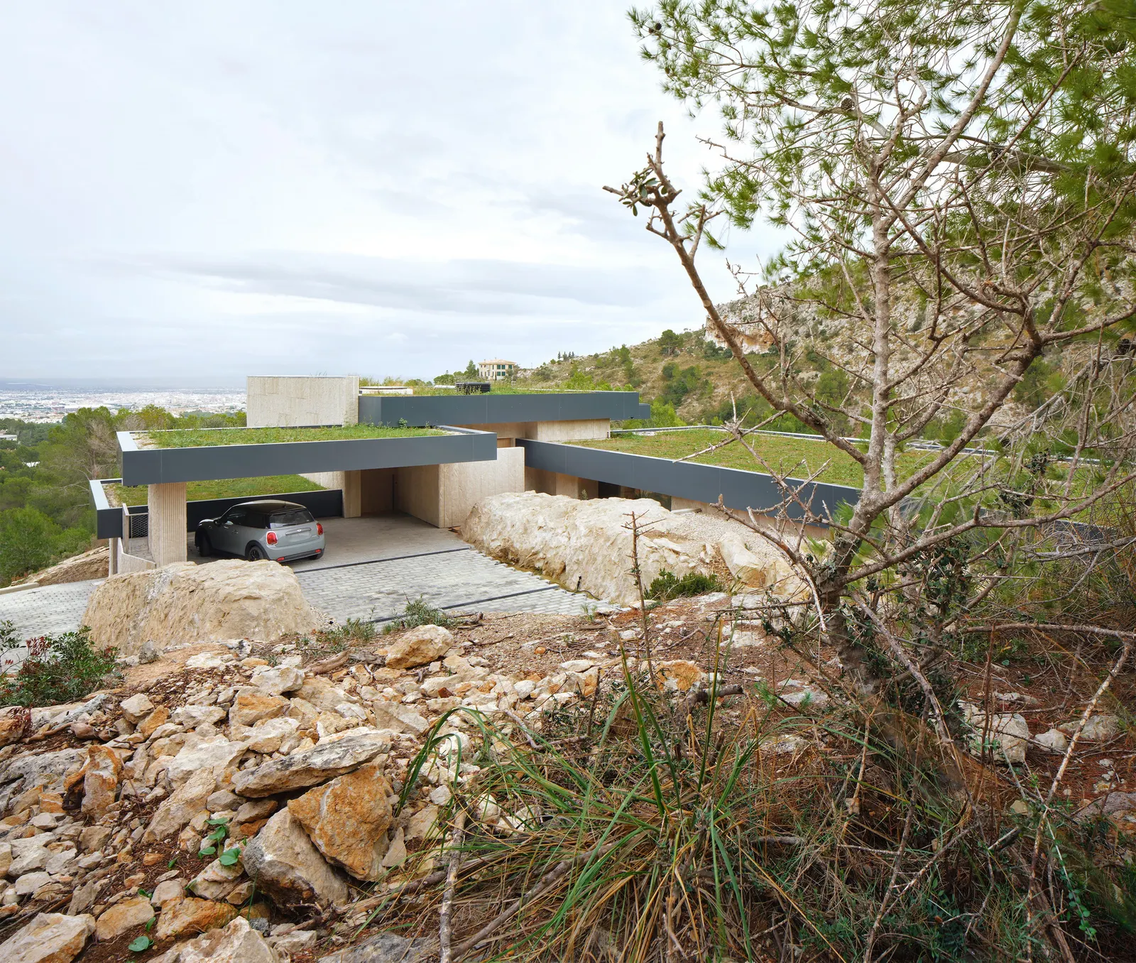 Casa Tramuntana / OHLAB