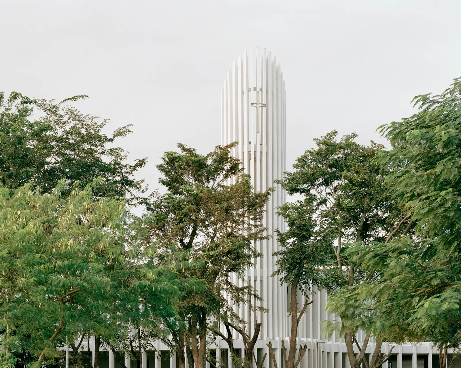 Santuario de La Salle / CAZA Architects
