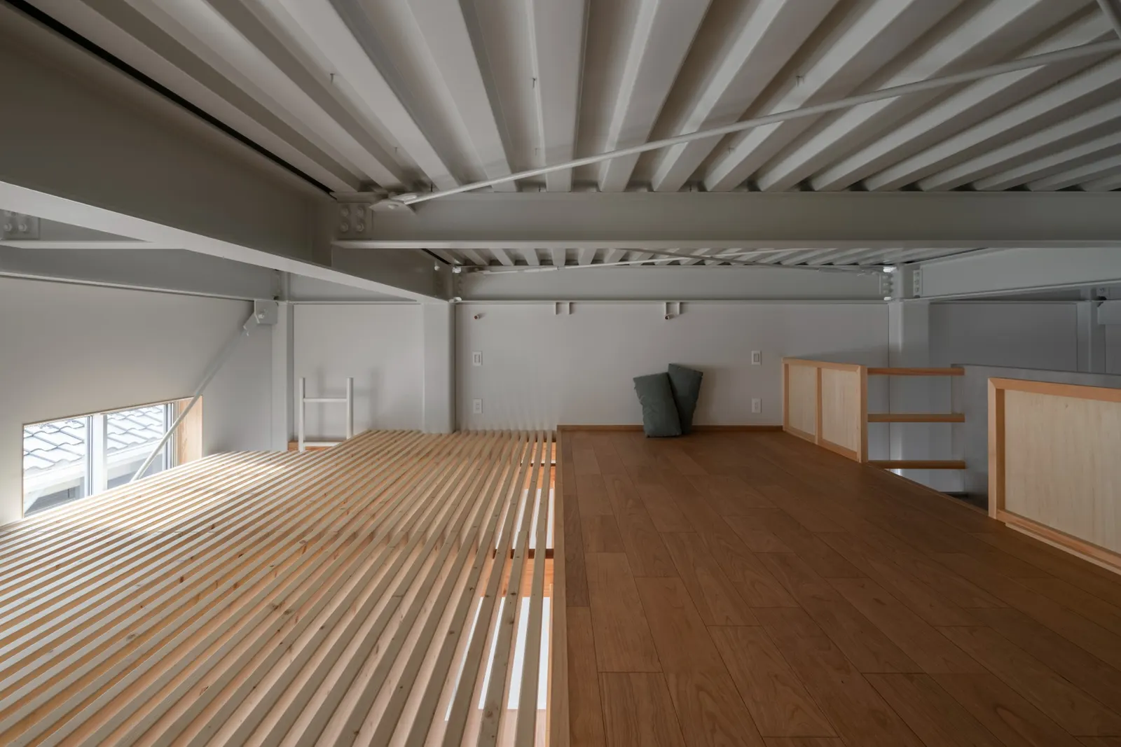 House off the Ground / nanometer architecture