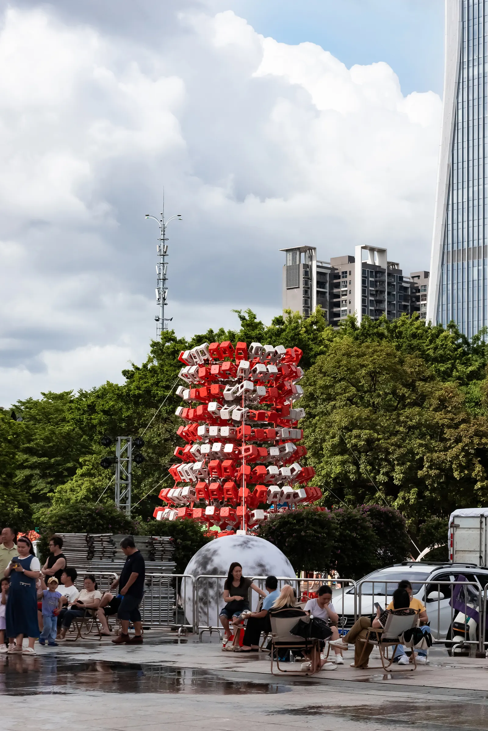 Stool Tower / 1Y Architects