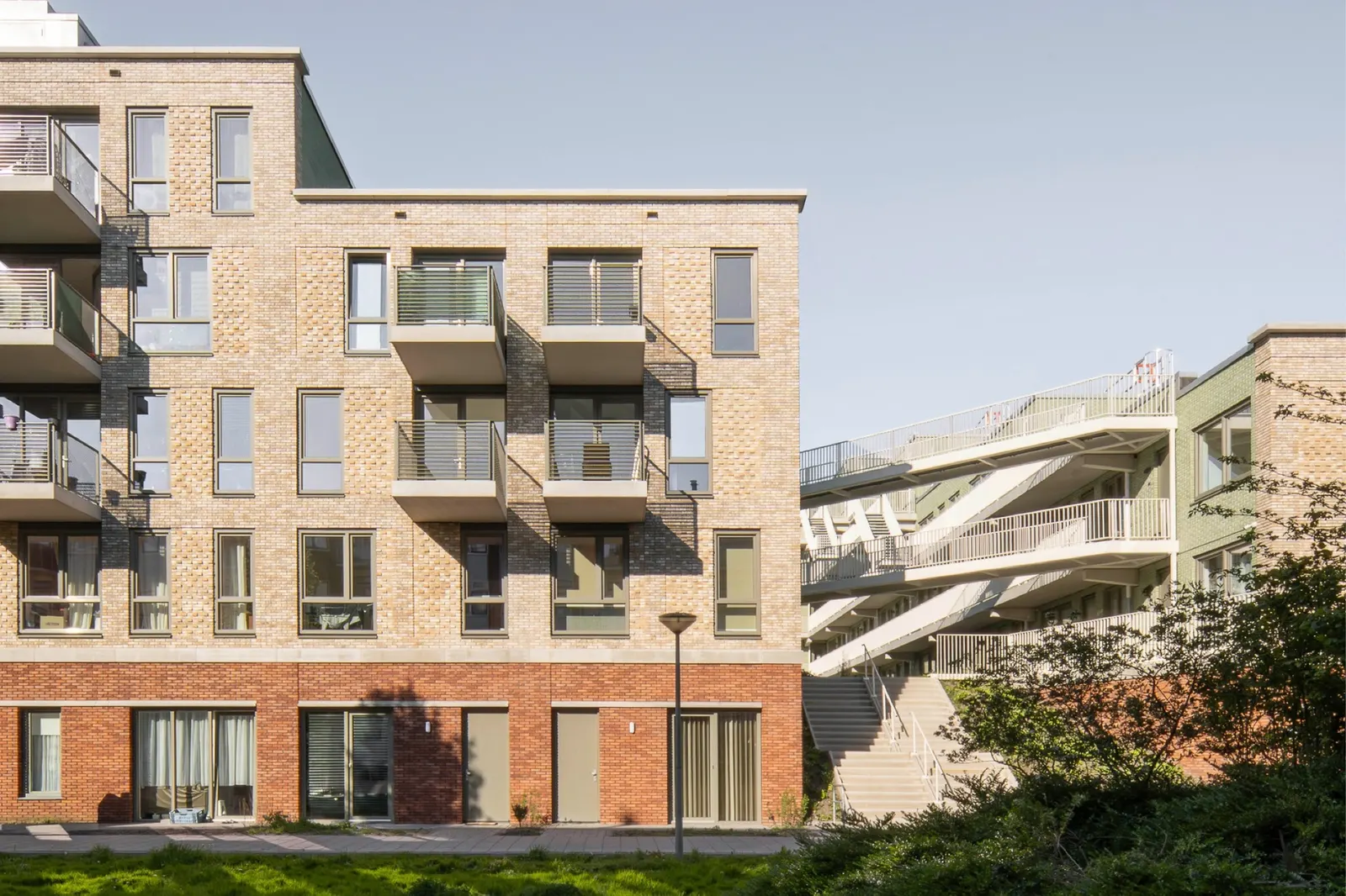 Steenzicht Social Housing / JVST: социальное жильё в Гааге как часть обновления De Zichten