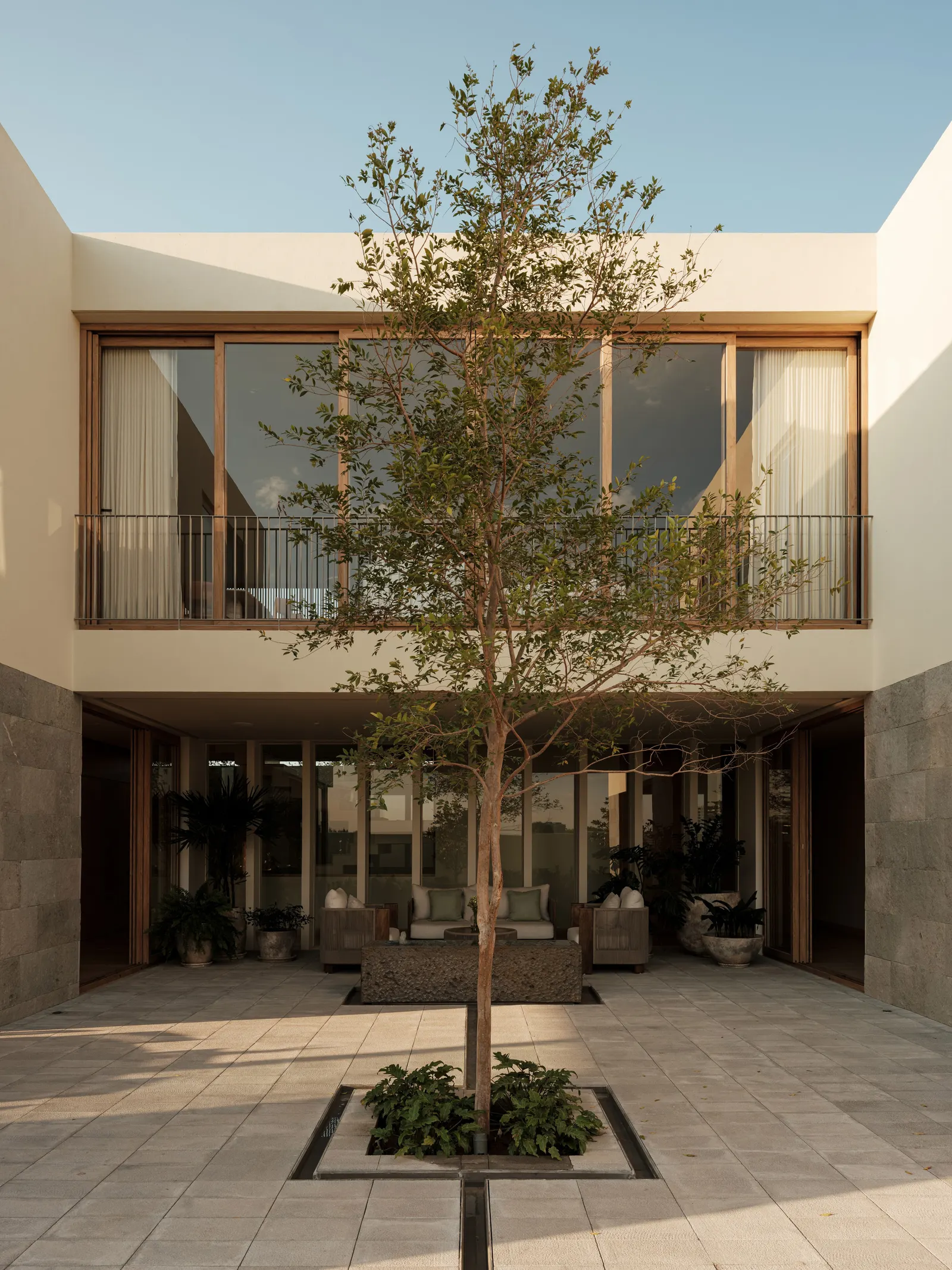 PR House / 0studio Arquitectura
