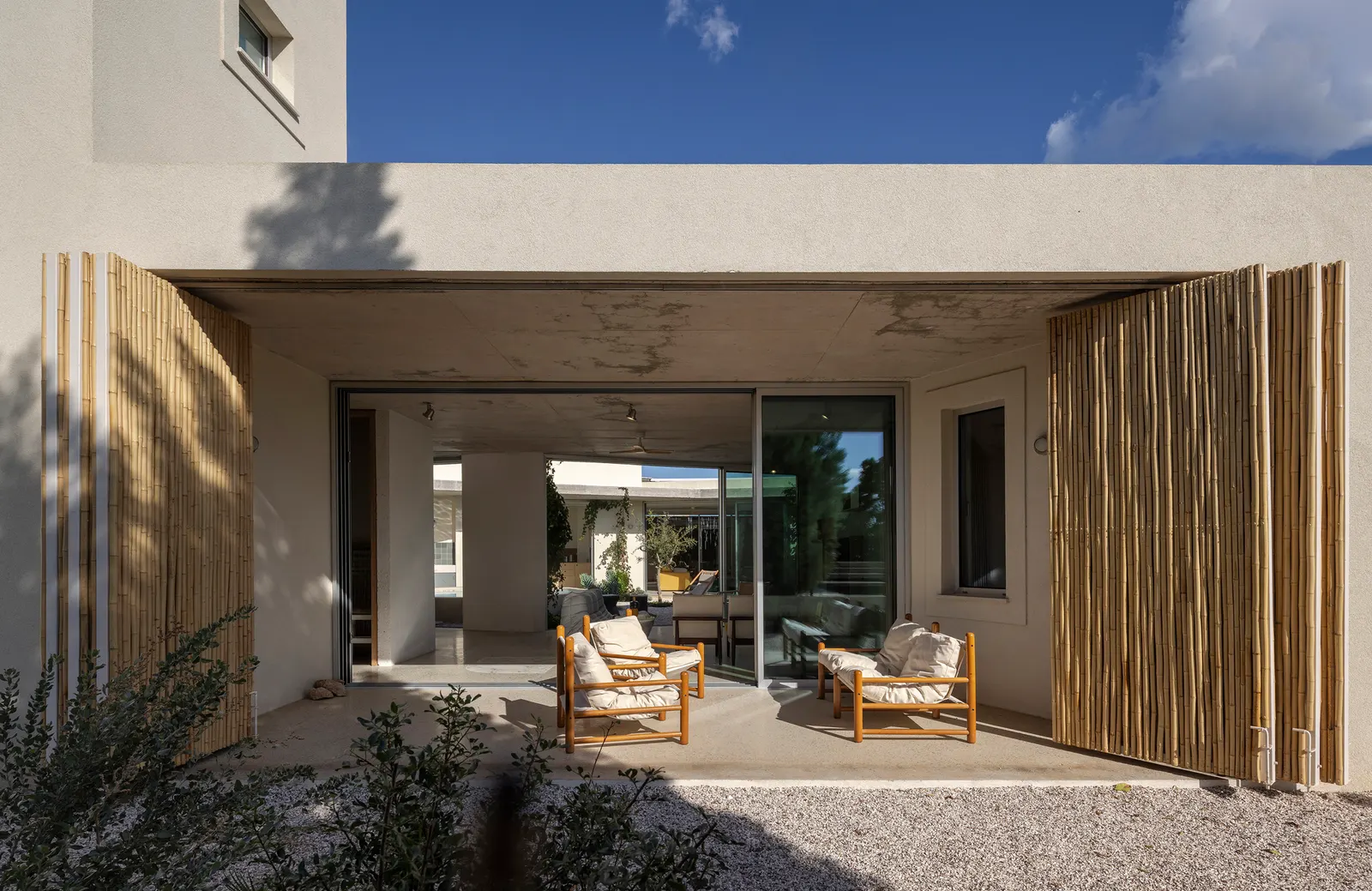 The Avlí Houses / Ona i Ona Architecture and Design
