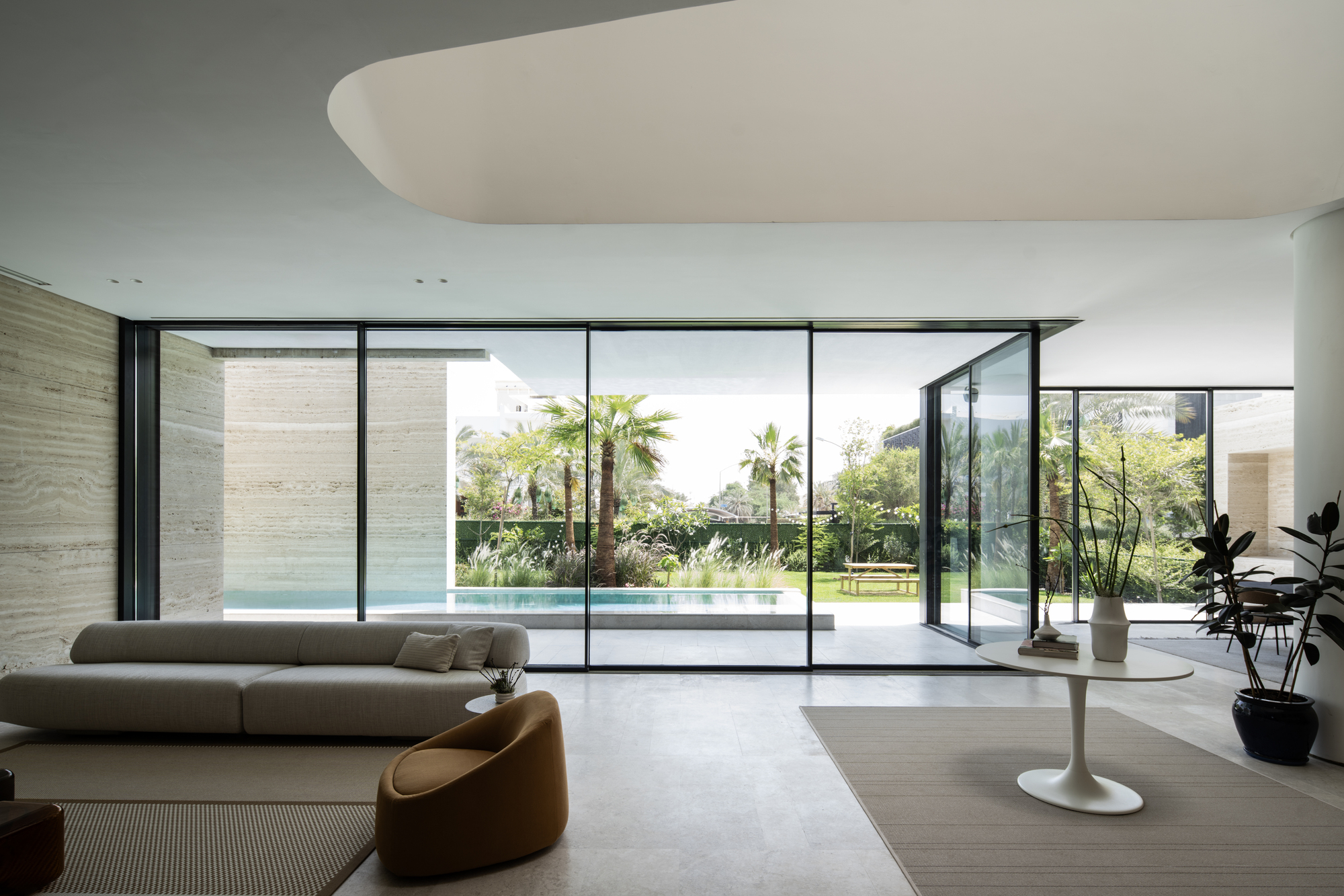 Faye House / Alhumaidhi Architects