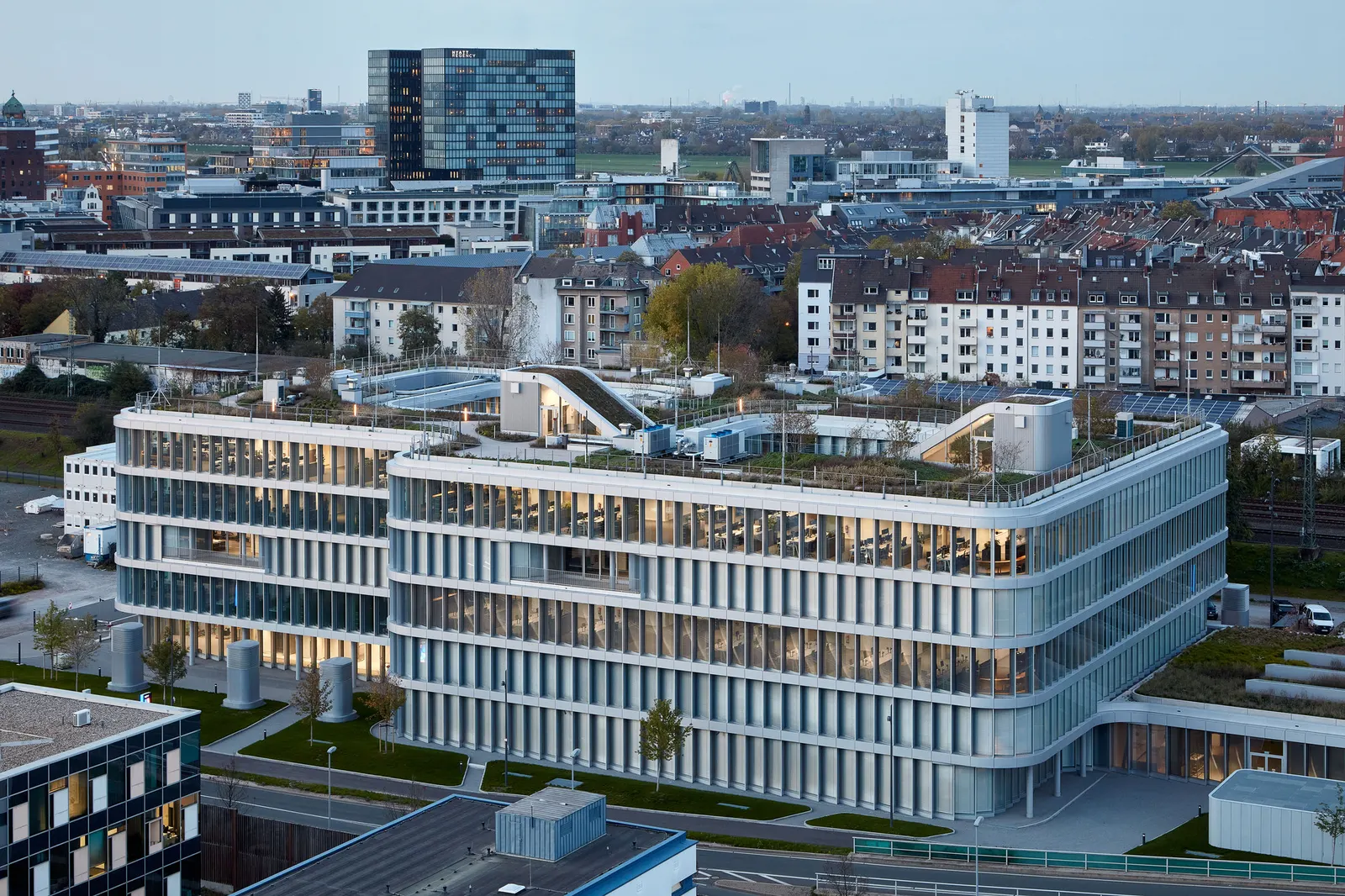 Штаб-квартира WPP в Mizal / Eller + Eller Architekten GmbH