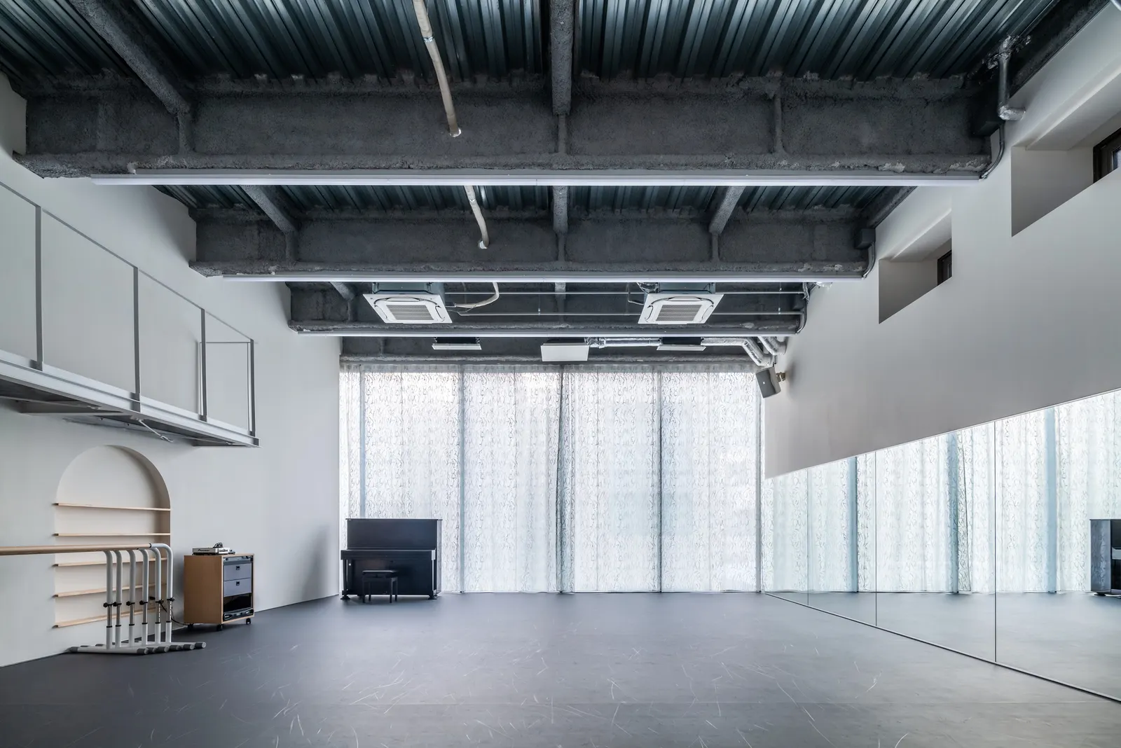 Tokyo Ballet House / Kenta SANO & Associates, Architects