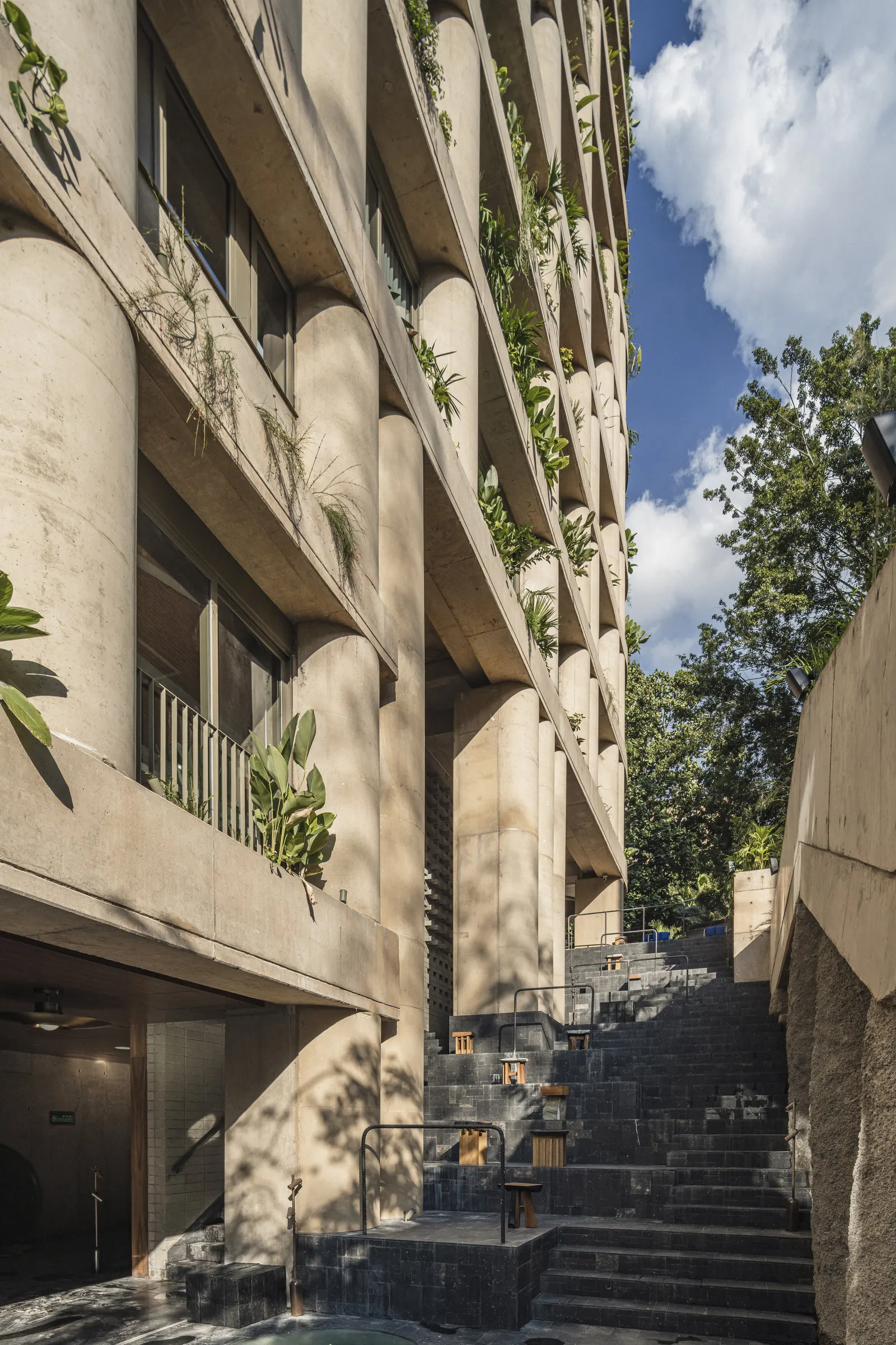 23 Living / Plan:b arquitectos