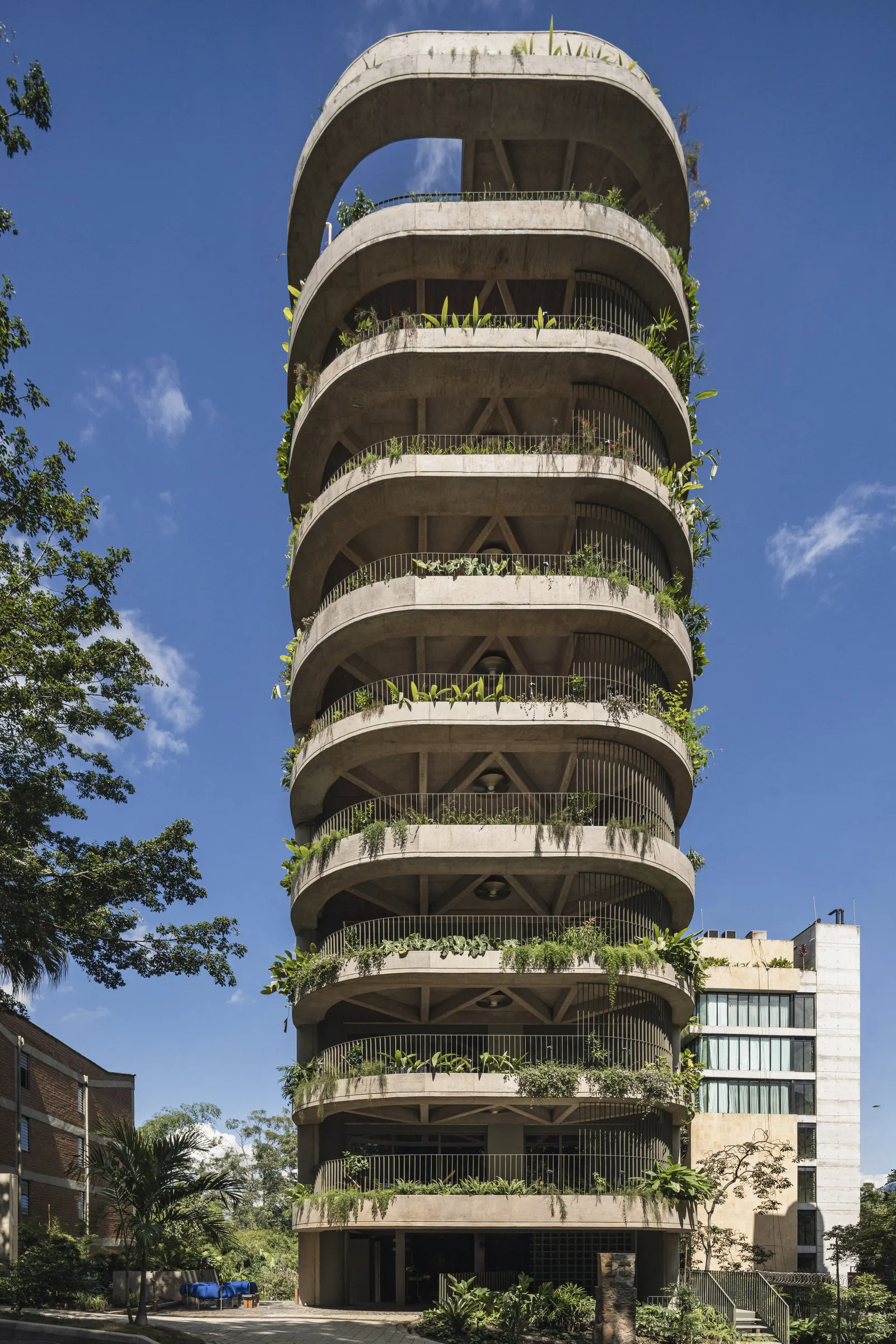 23 Living / Plan:b arquitectos