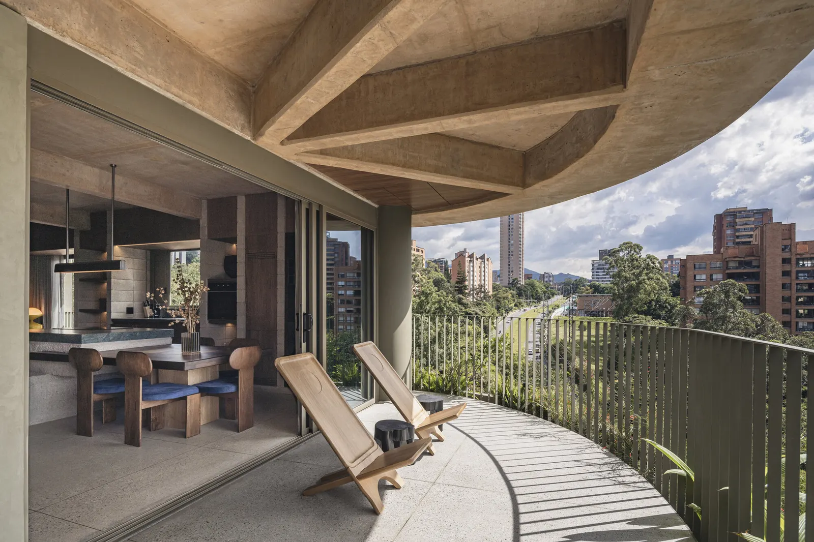 23 Living / Plan:b arquitectos