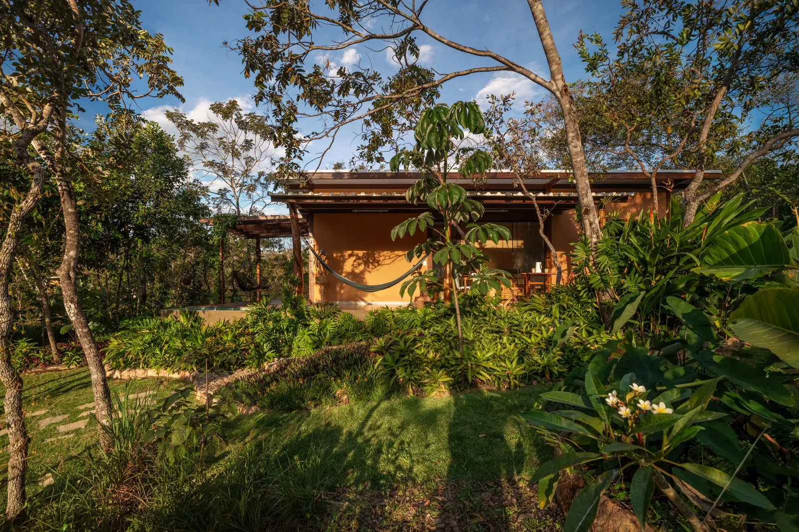 Mel House / Francisco Lang Arquitetura