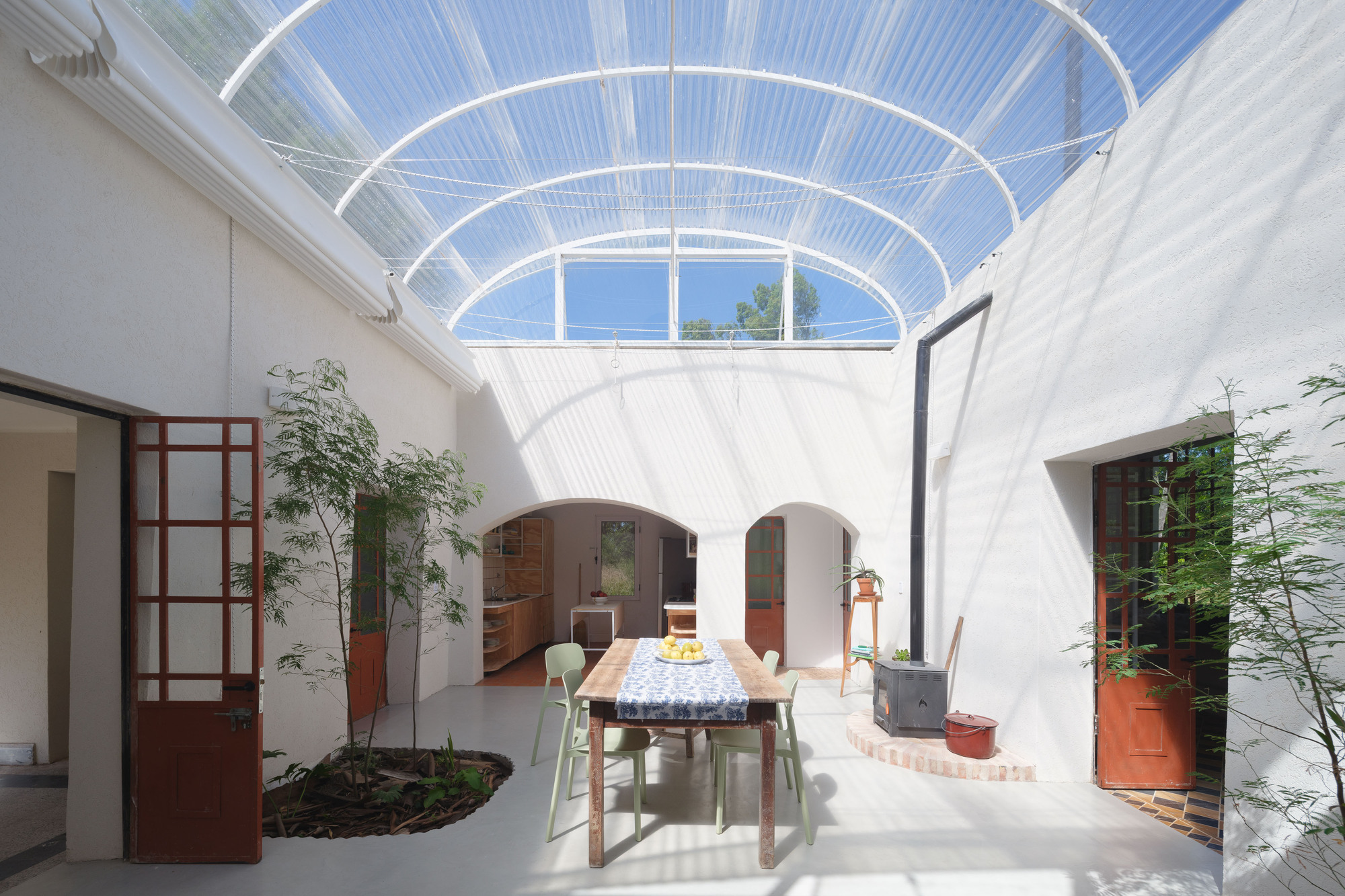 Сельский гостевой дом La Reunión / IR arquitectura + Menhir Arquitectura